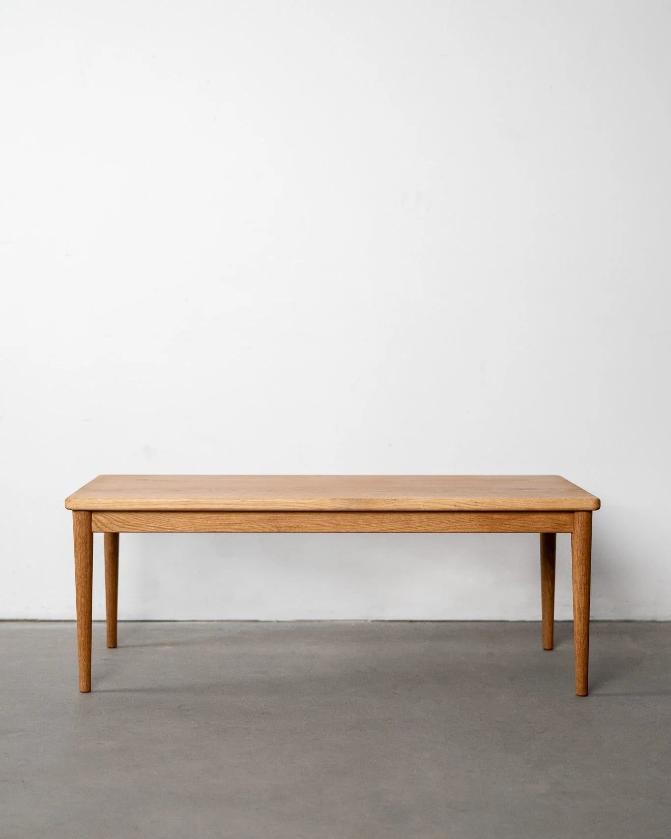 GWCoffeeTable4x56GigiAlyPhotography.jpg