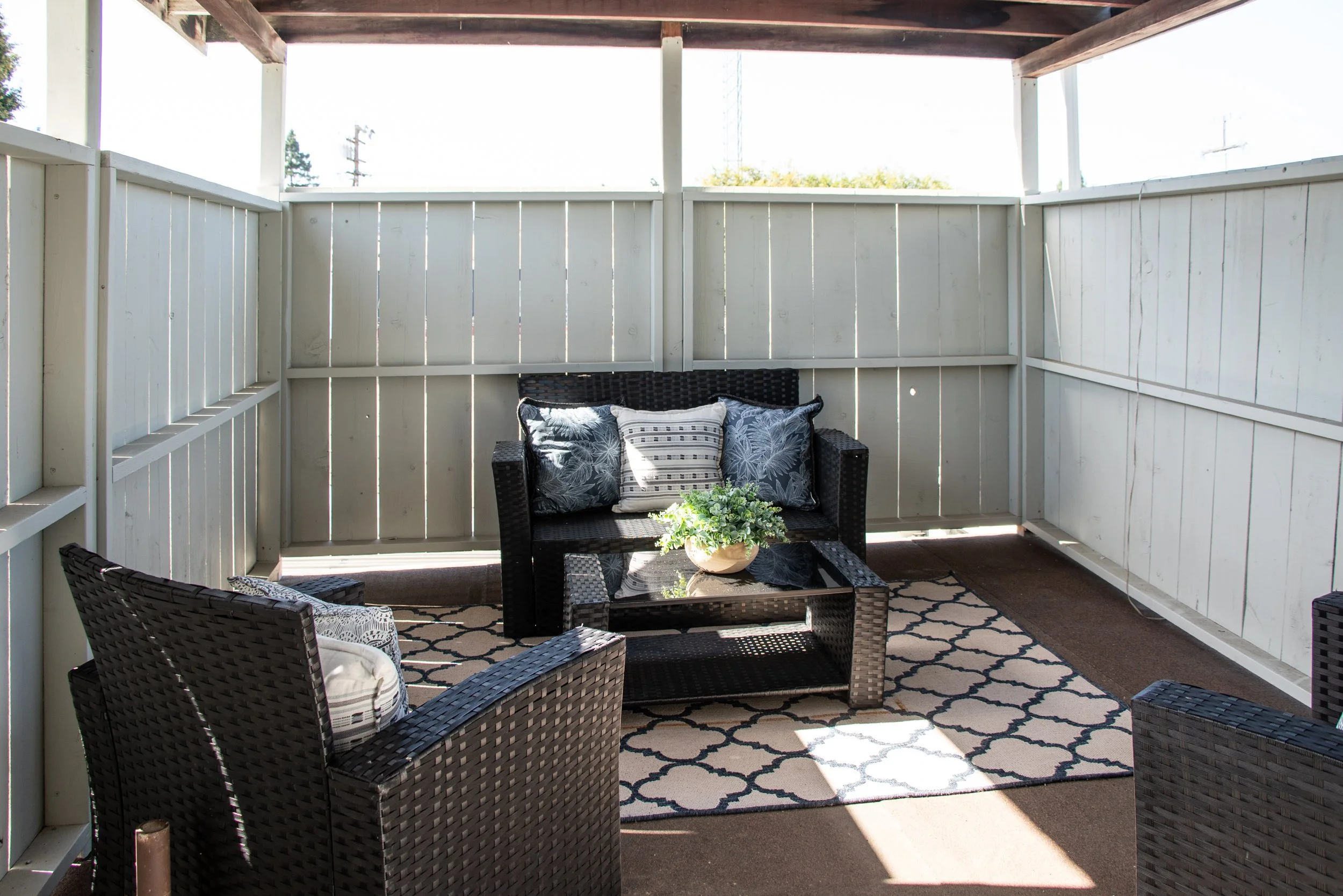 25-Delaware-38596-MLS.jpg