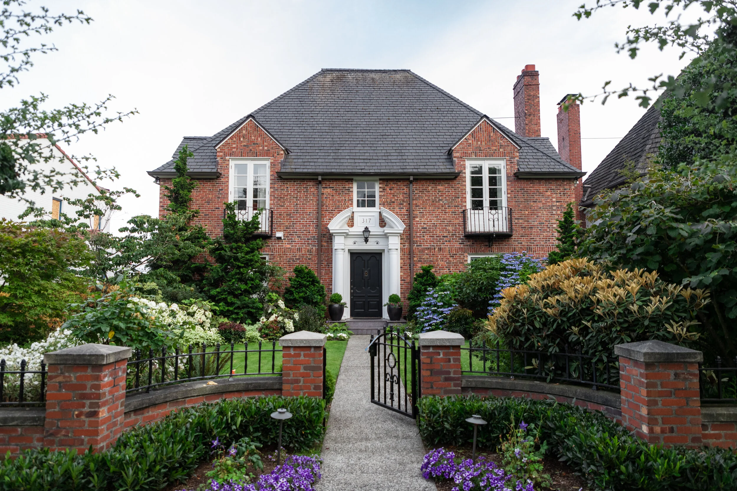 Queen Anne-84.jpg