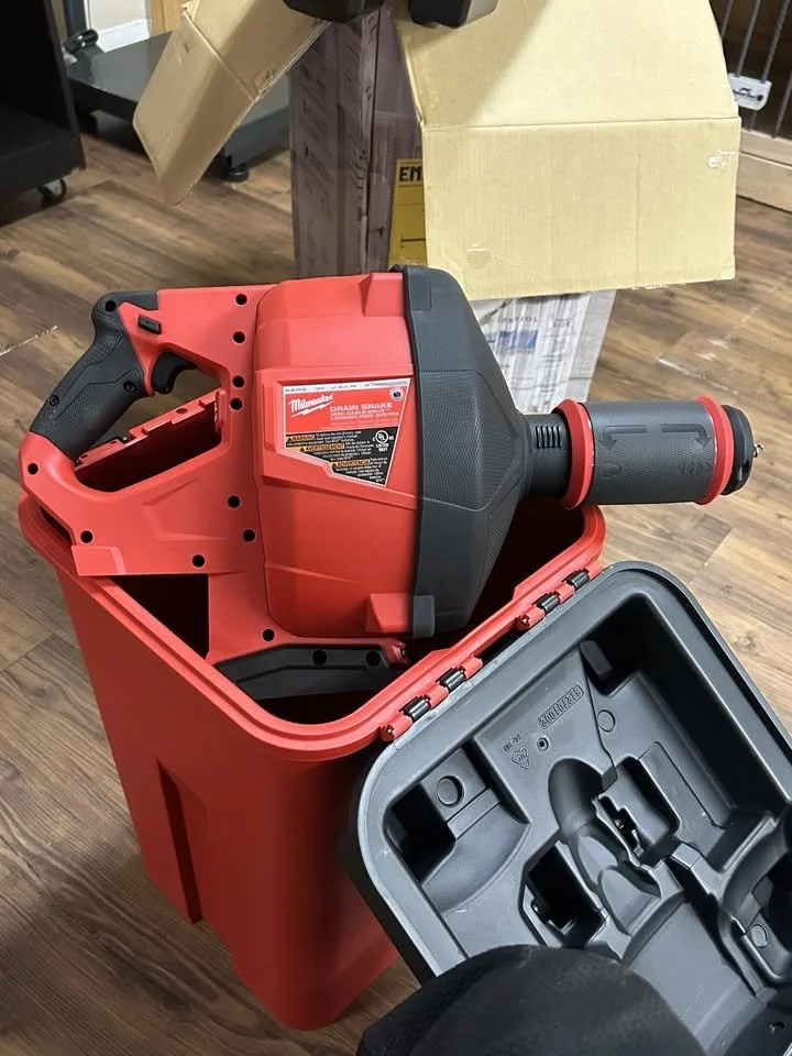 M18 FUEL 18-Volt Lithium-Iron Cordless Plumbing Drain SnakeKit with w/ CABLE DRIVE 5/16 in. x 35 ft