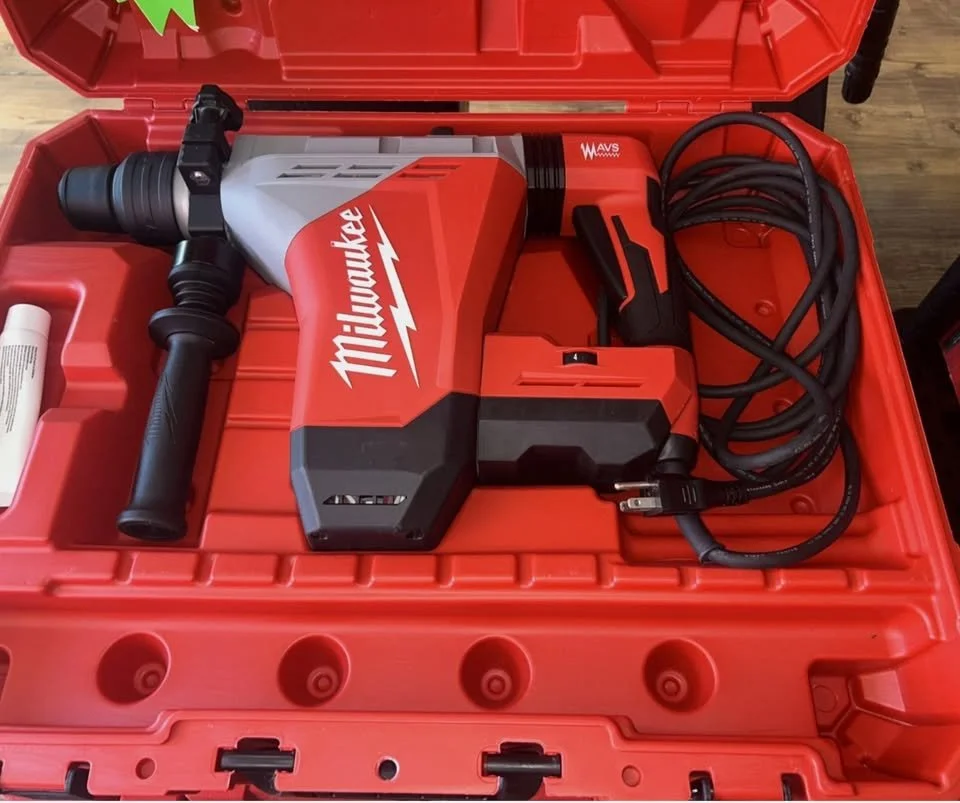 Milwaukee 1-3/4 in. SDS-MAX Rotary Hammer