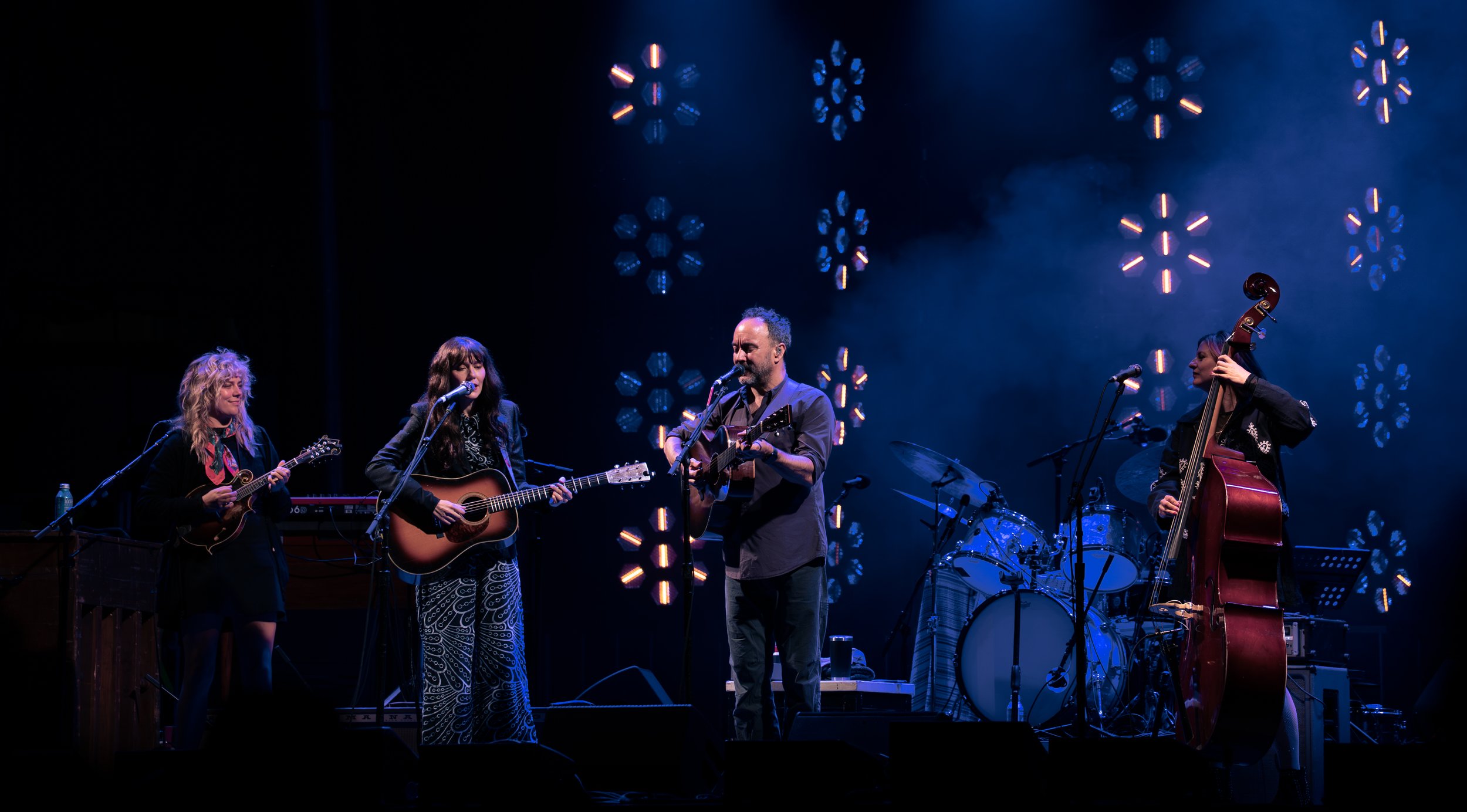 Molly Tuddle, Lukas Nelson, and Dave Matthews playing at Wildlands Music Festival 2025
