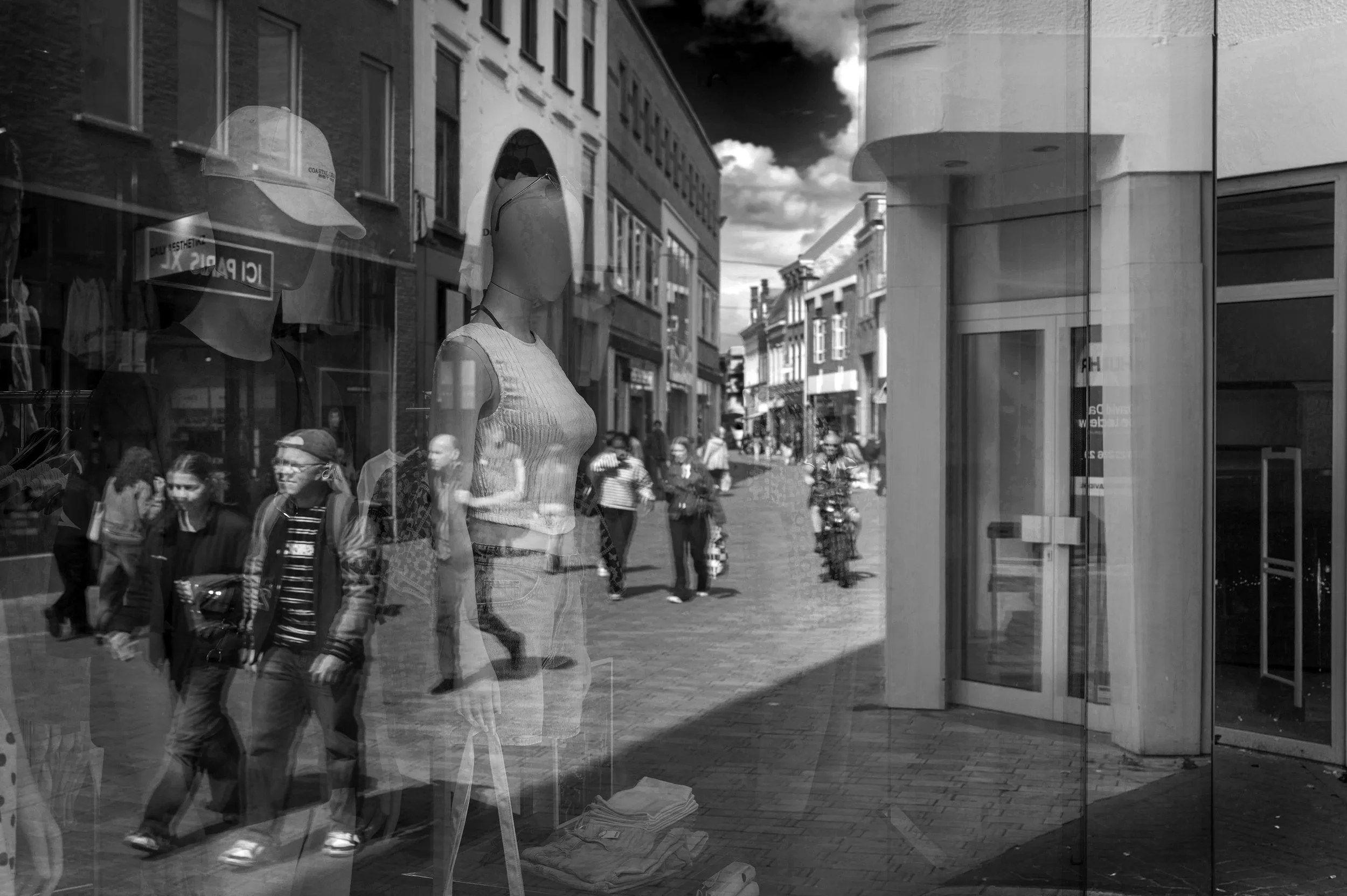 Reflectie, Heuvelstraat, Tilburg