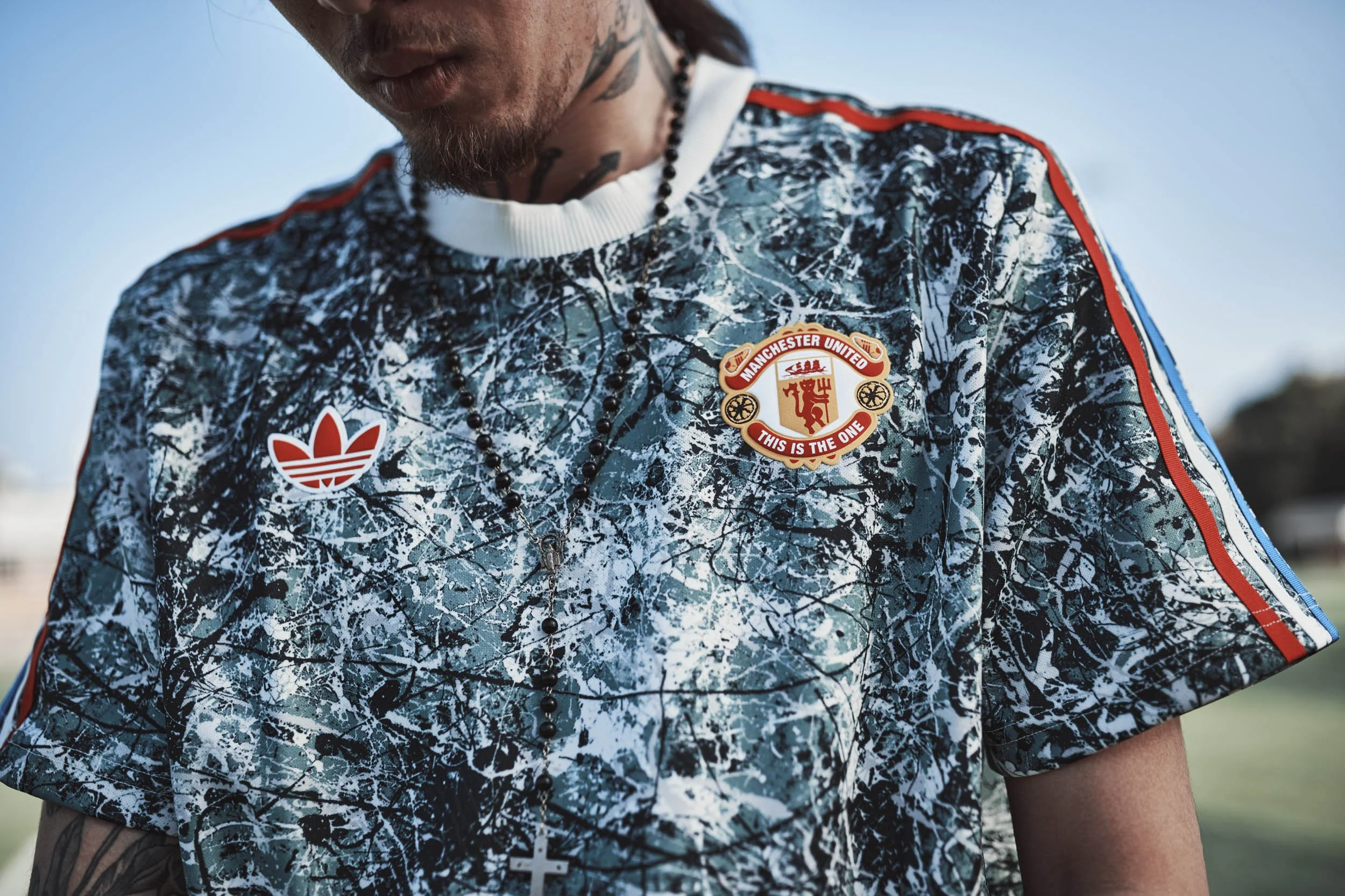 BD_ManUtd_StoneRoses_Adidas_China_40864.jpg