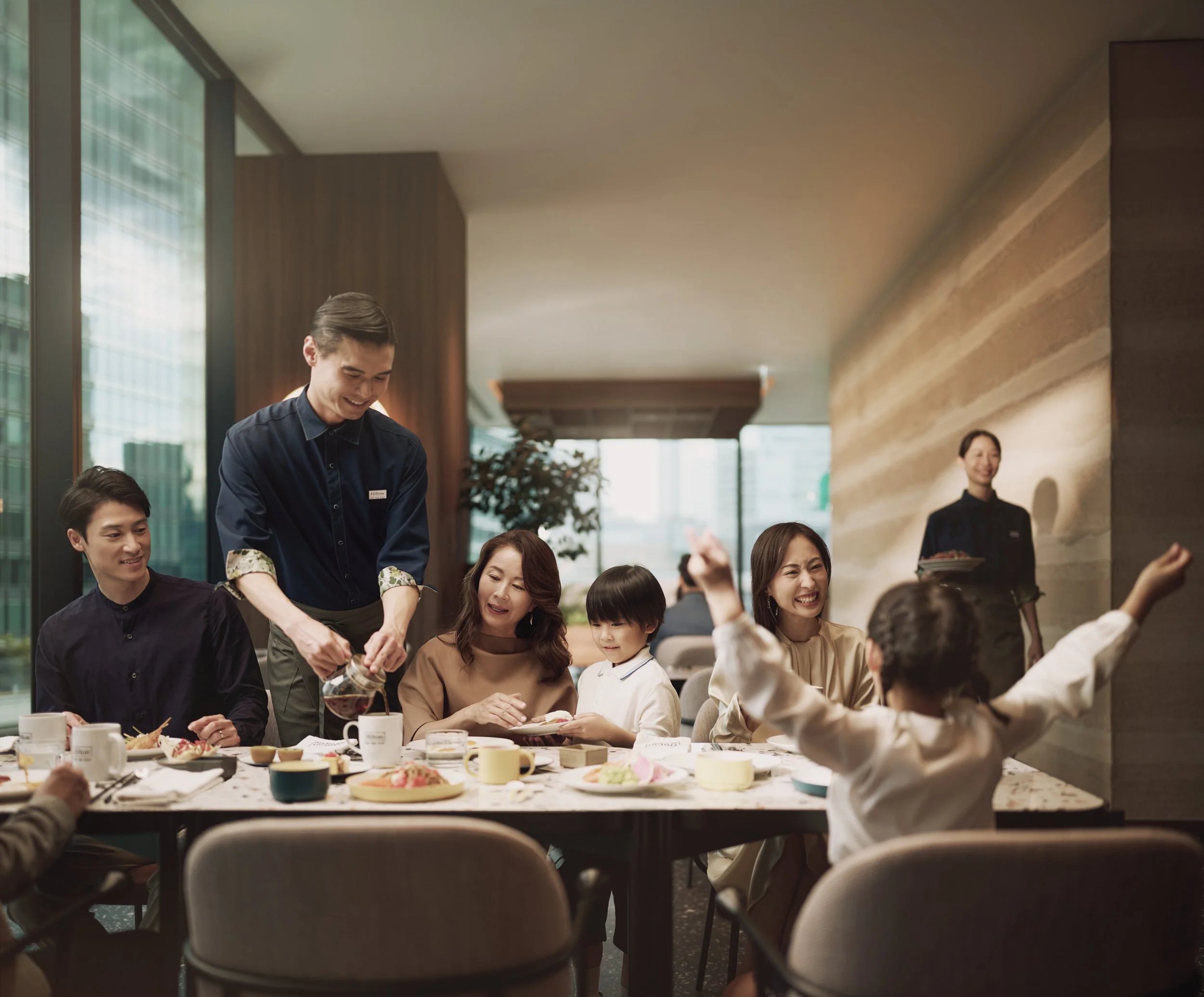 HILTON_STORIES_OSAKA_FAMILY_JAPAN_Shot 3_0435RTV4.jpg