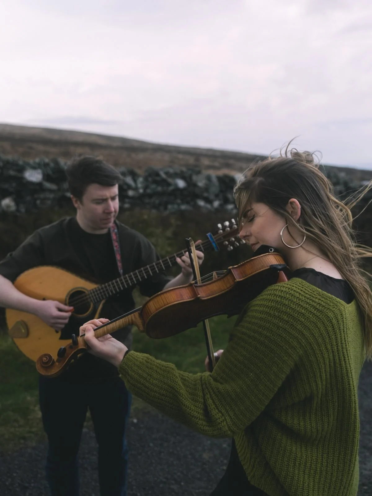Tar jee gys @yc_celtic_gathering 🇮🇲 

Looking forward to kicking off Yn Chruinnaght with @cathal_ocurrain and the mighty @an.corran &amp; @instascran99 next Monday 27th July! 

We&rsquo;ll be playing the music we&rsquo;ve written over the last 18 m