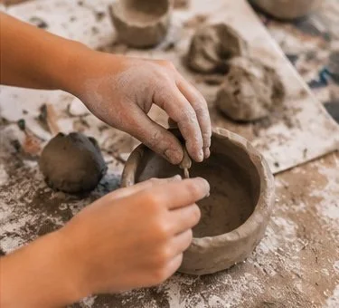 03_clay_making.jpg