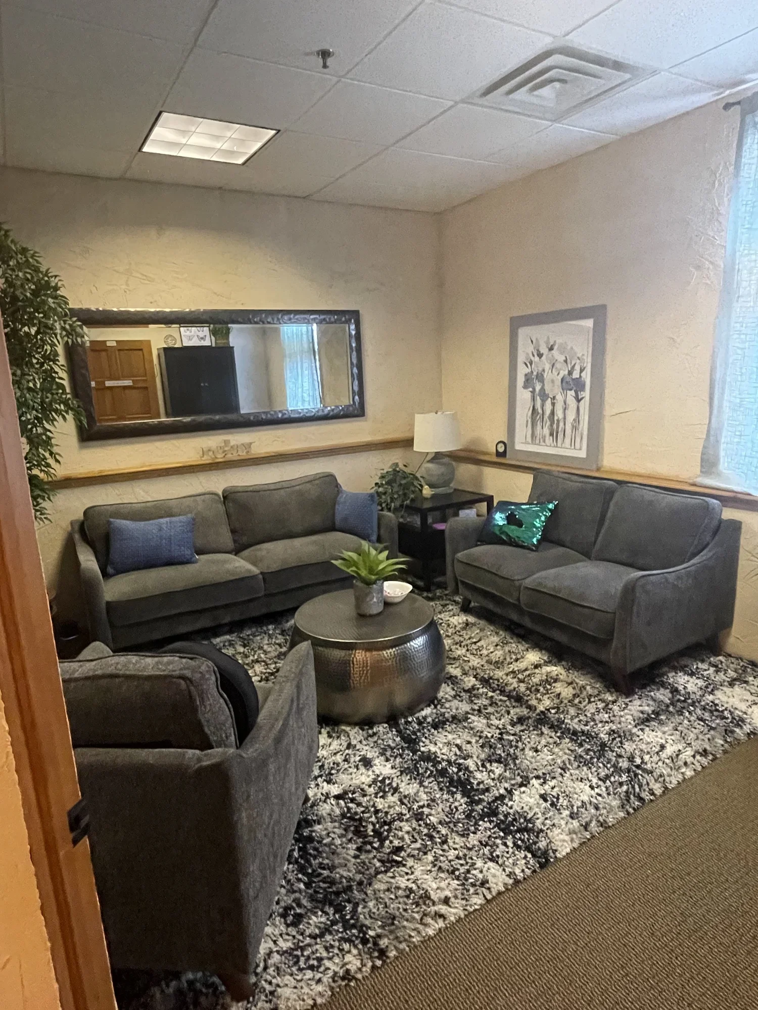 Suite 6E