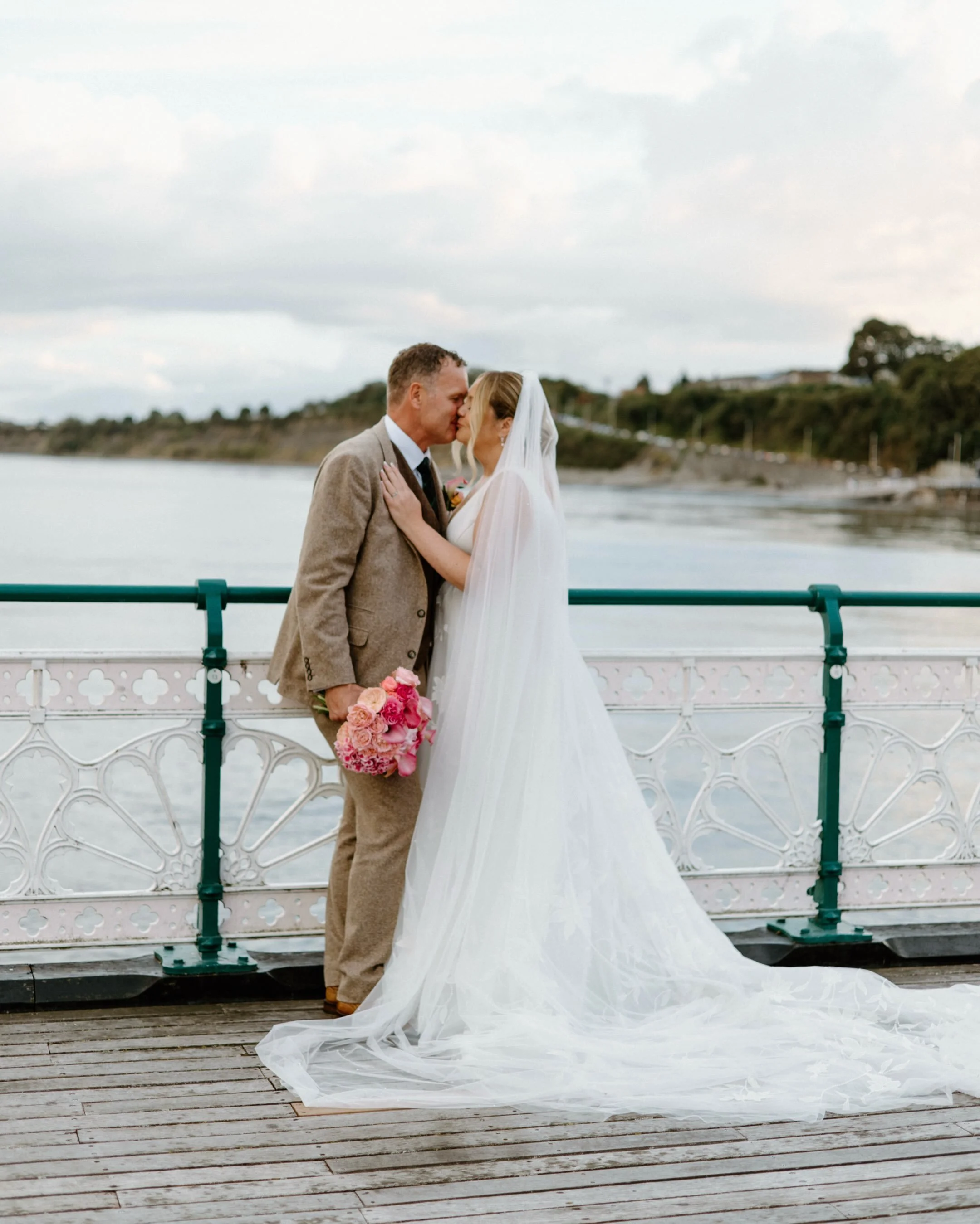 Helen &amp; Rob at @penarthpierpavilion ✨

I loved every second of this day. From the minute I met Helen &amp; Rob for a coffee in the pavilion cafe, I knew it would be just a special day. It was one of the hottest day of my lives, and honestly fair 