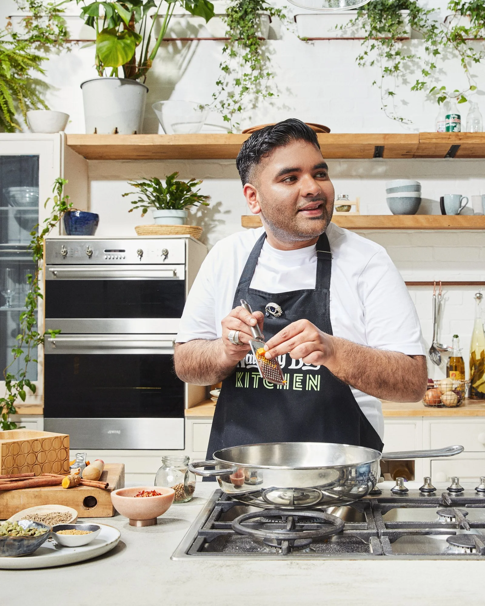 Naughty Boy Kitchen11803_2000PX.jpg