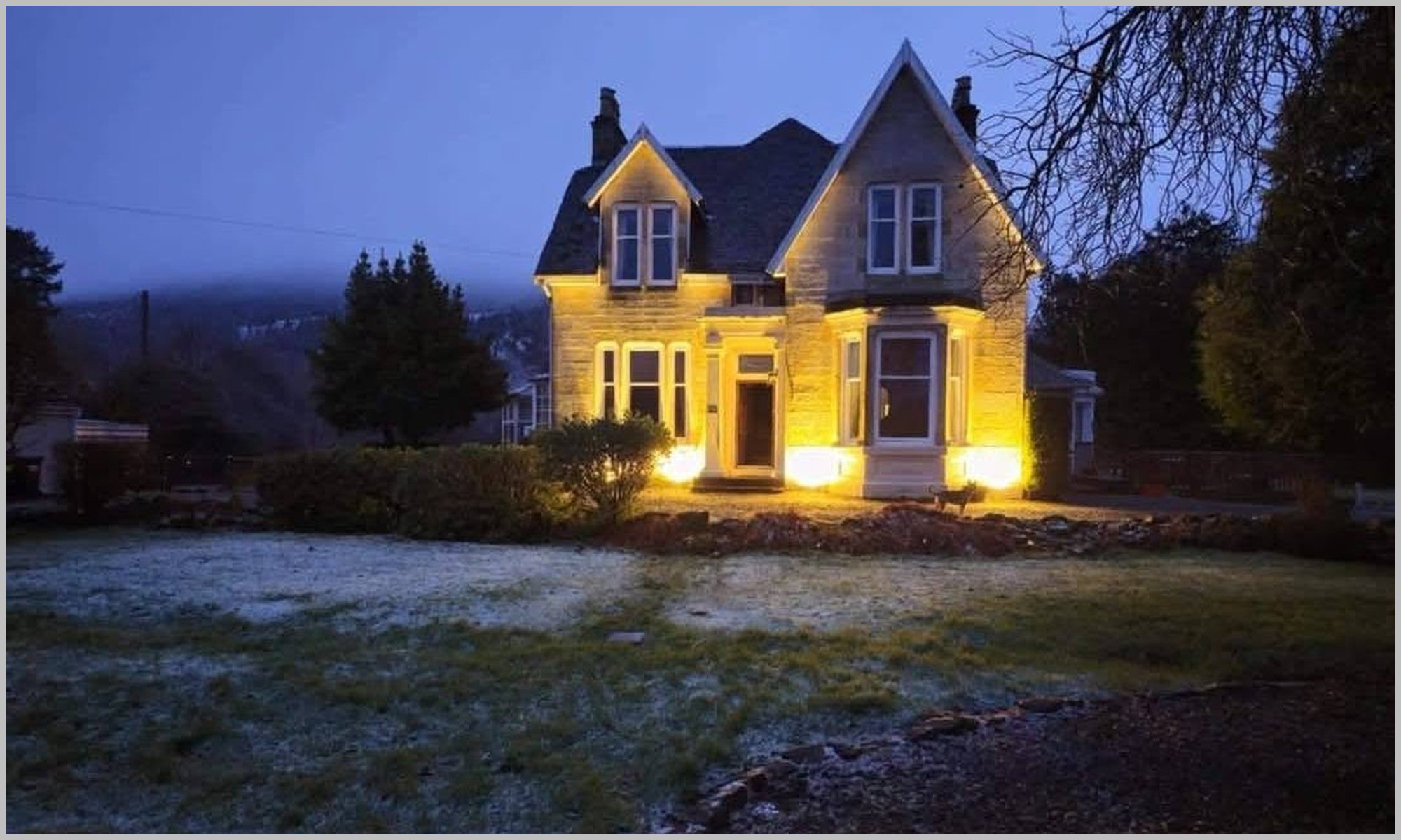 03_Exterior_Architectural_Lighting.jpg