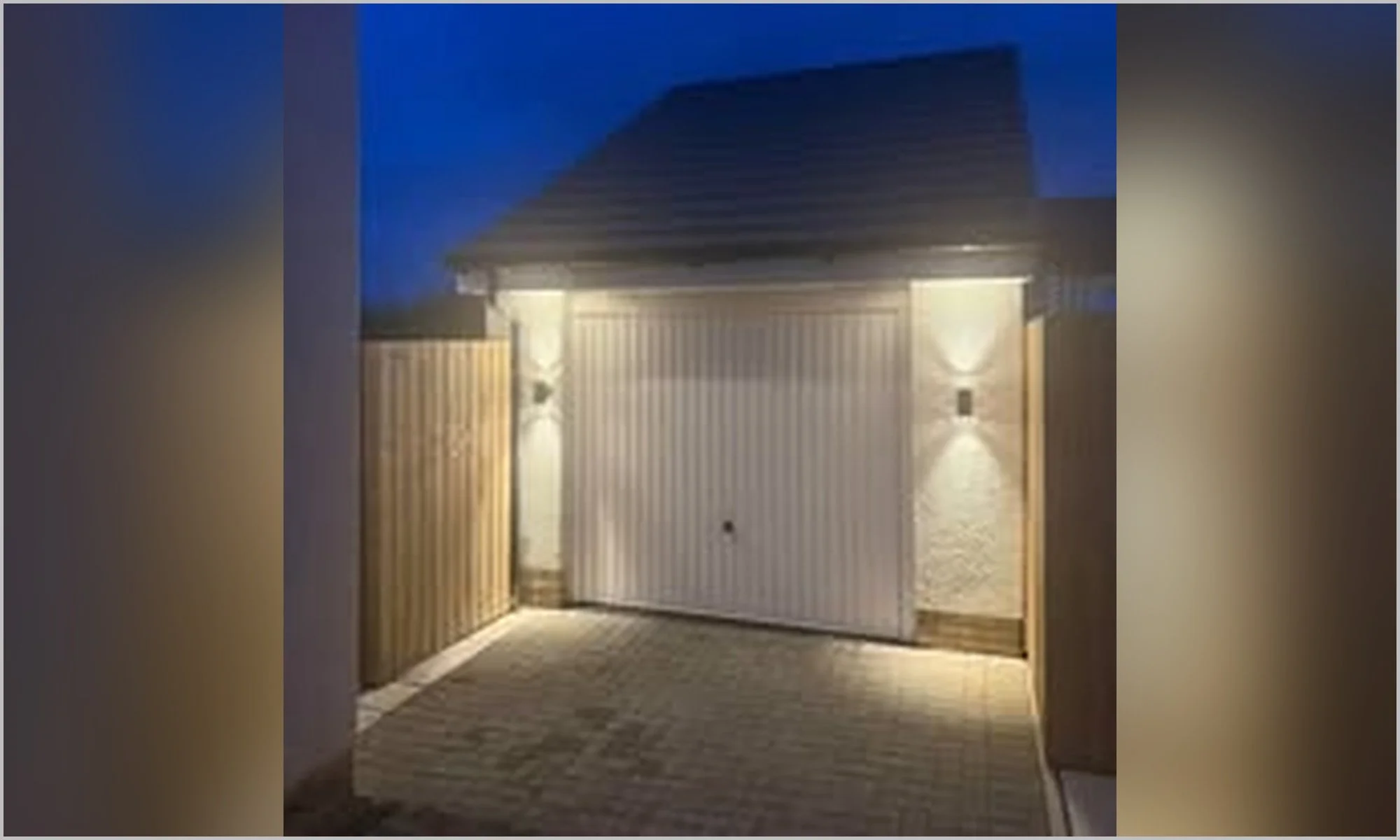 23_Garage_Exterior_Lighting.jpg