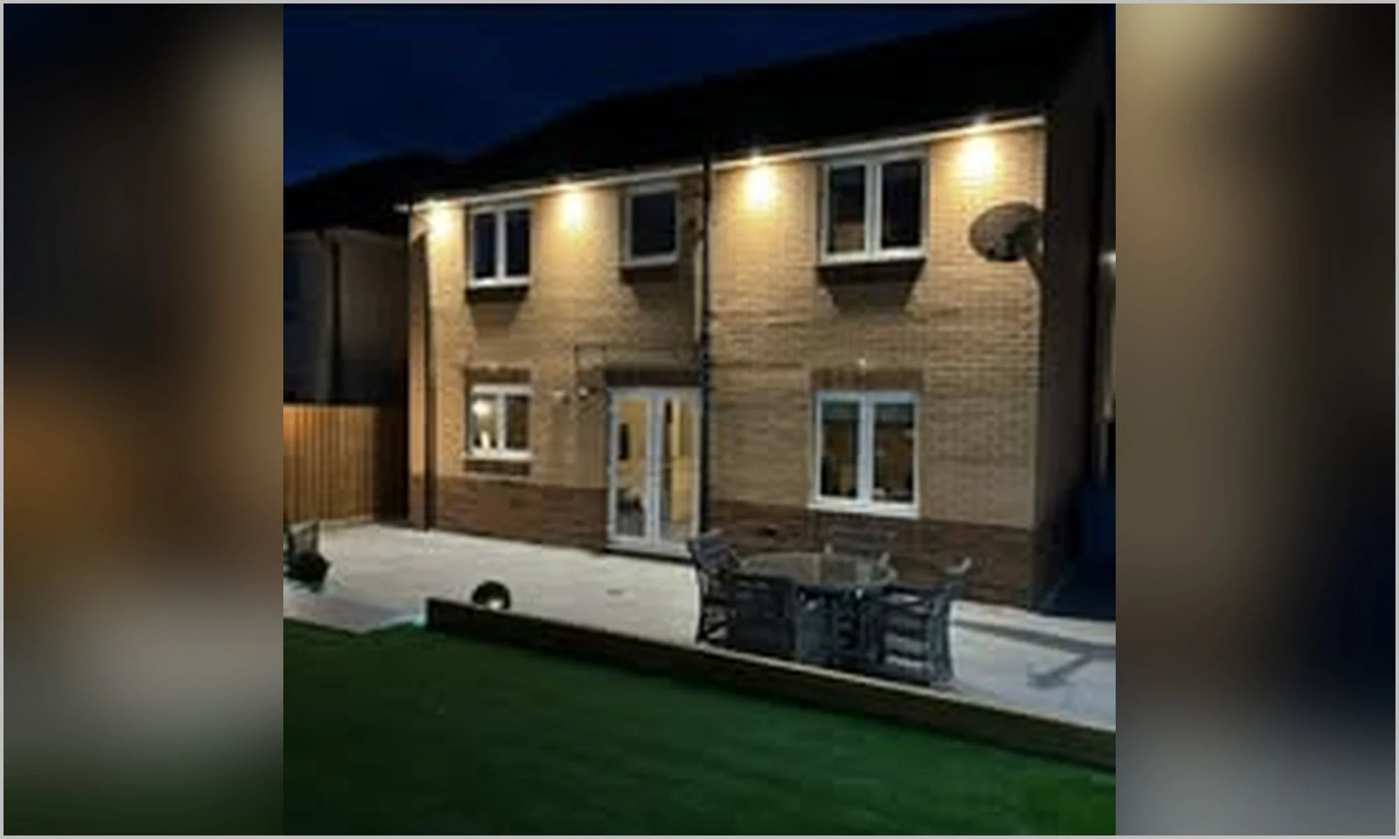 29_Exterior_Facade_Lighting.jpg
