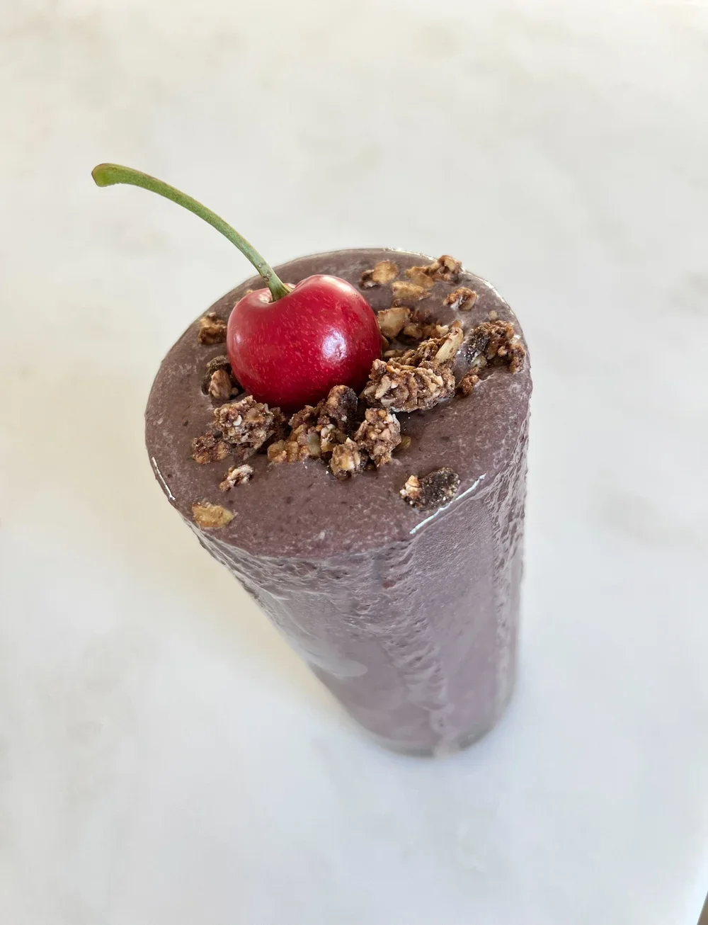 Rosslyn's Chocolate Cherry Smoothie