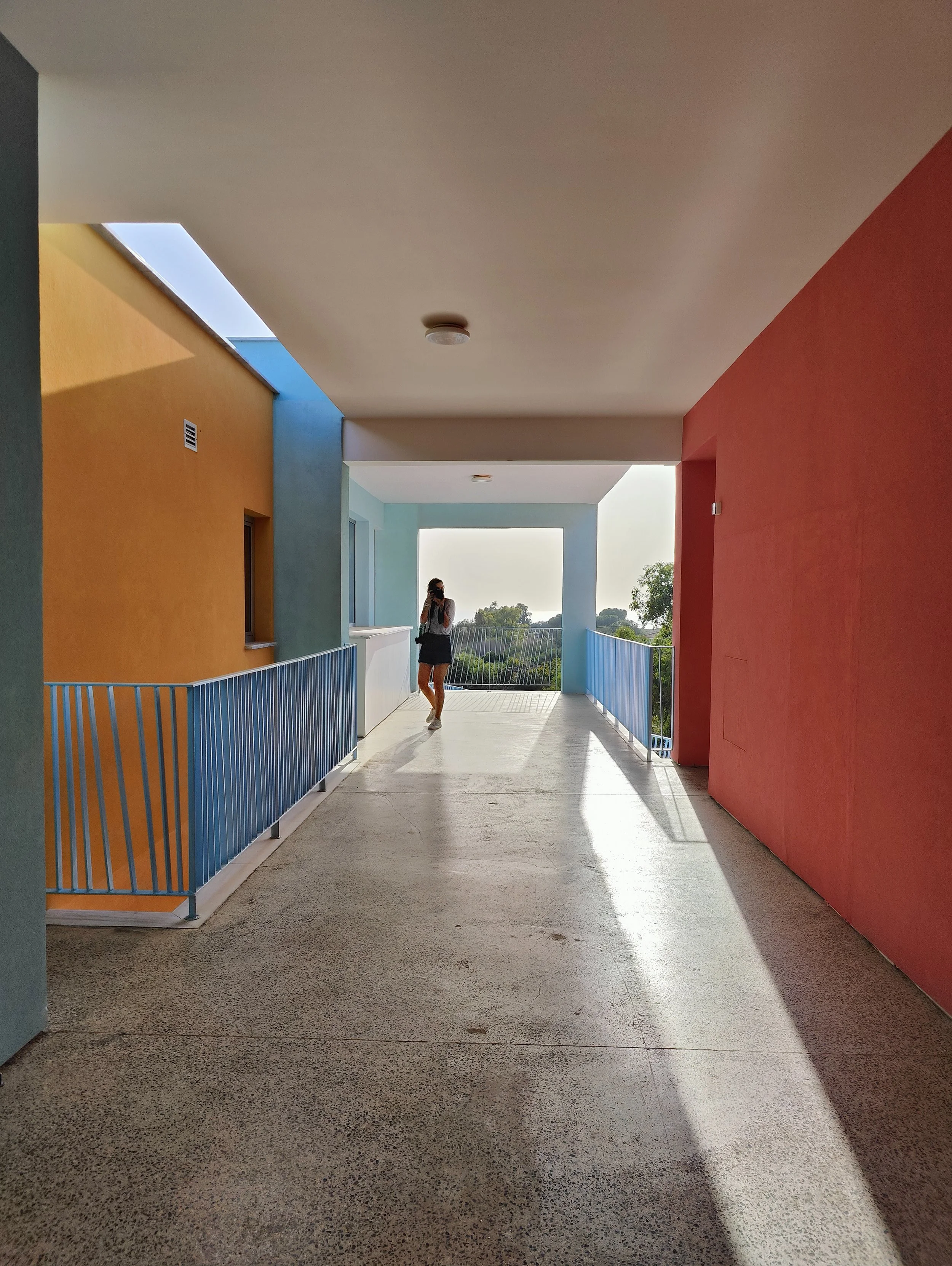 Selected_Block A_Corridor_01_Website.jpg