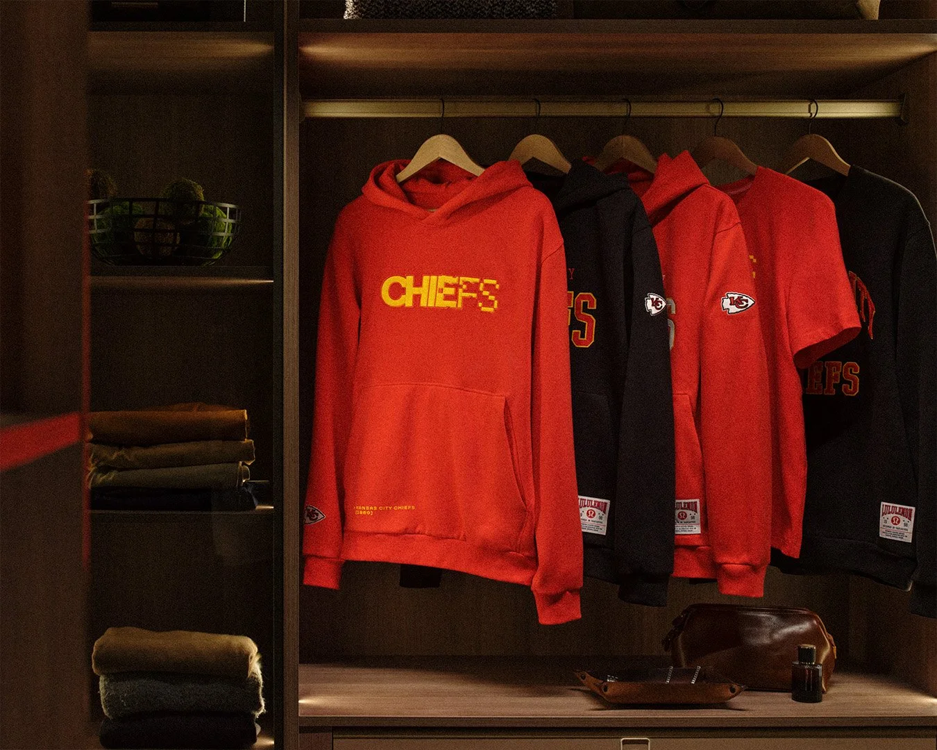 lululemon-NFL-Photo-2.jpg