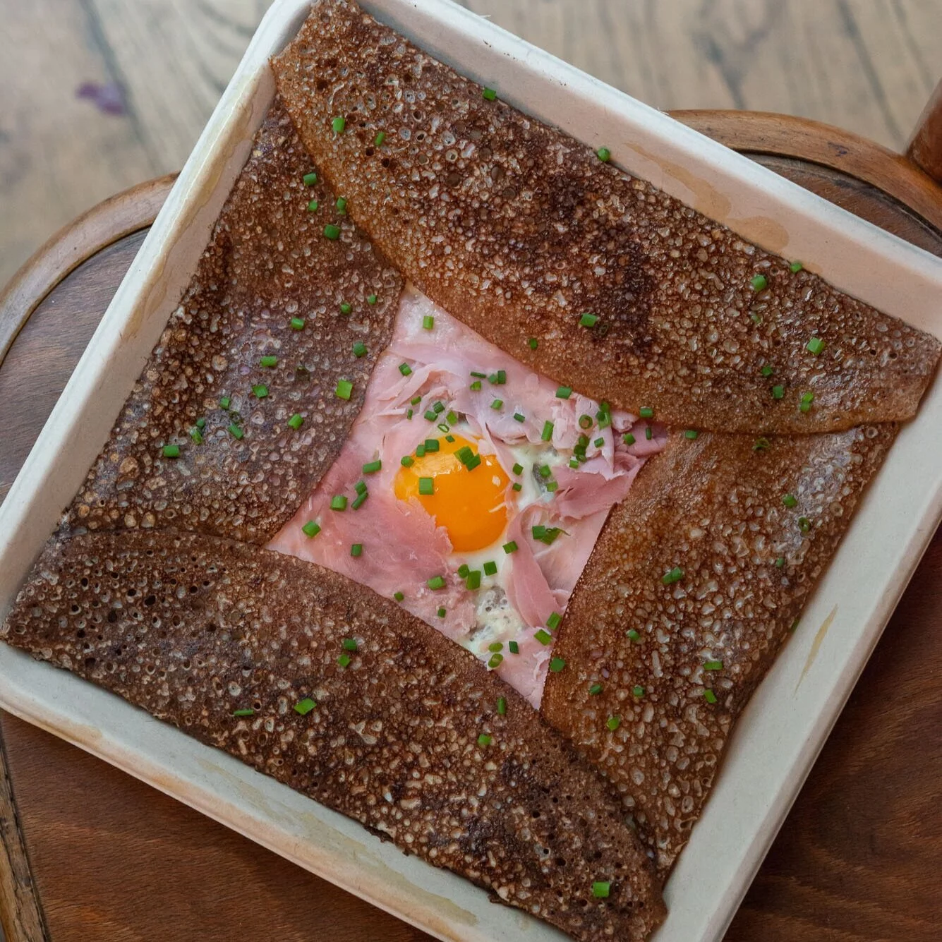 Galette complète Yvonne, à emporter chez BRUTUS, vue 2