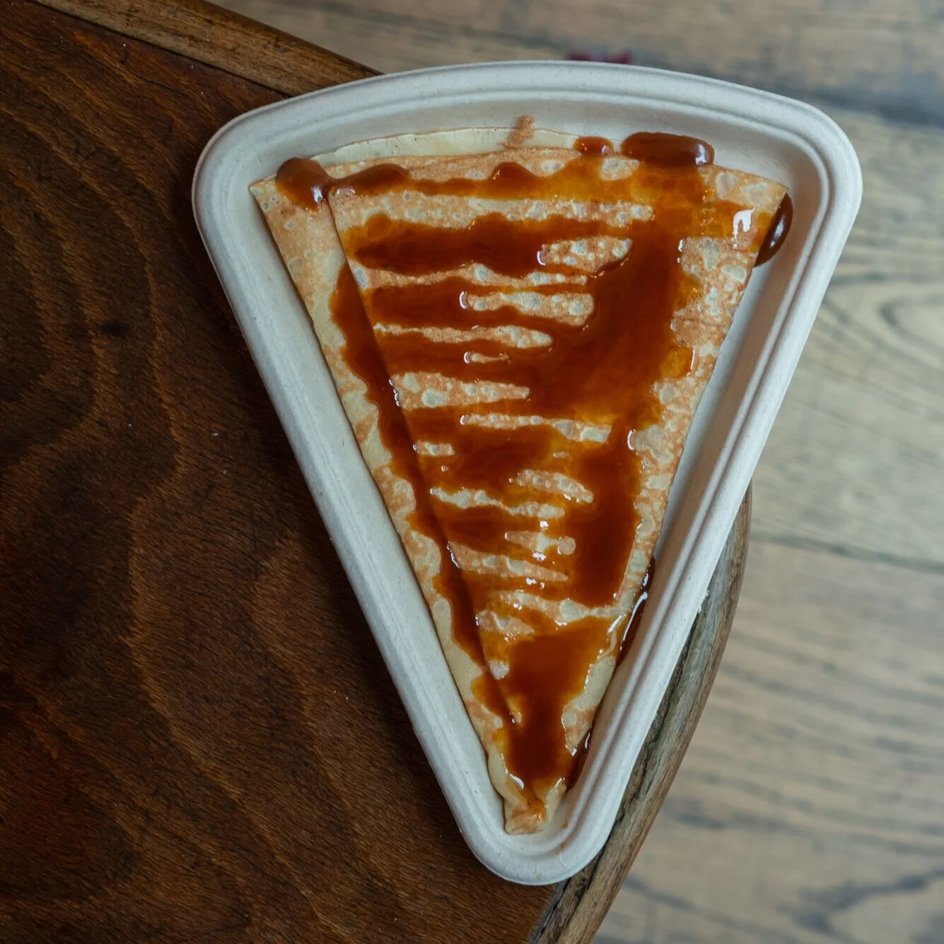 Crêpe au caramel beurre salé maison, à emporter chez BRUTUS