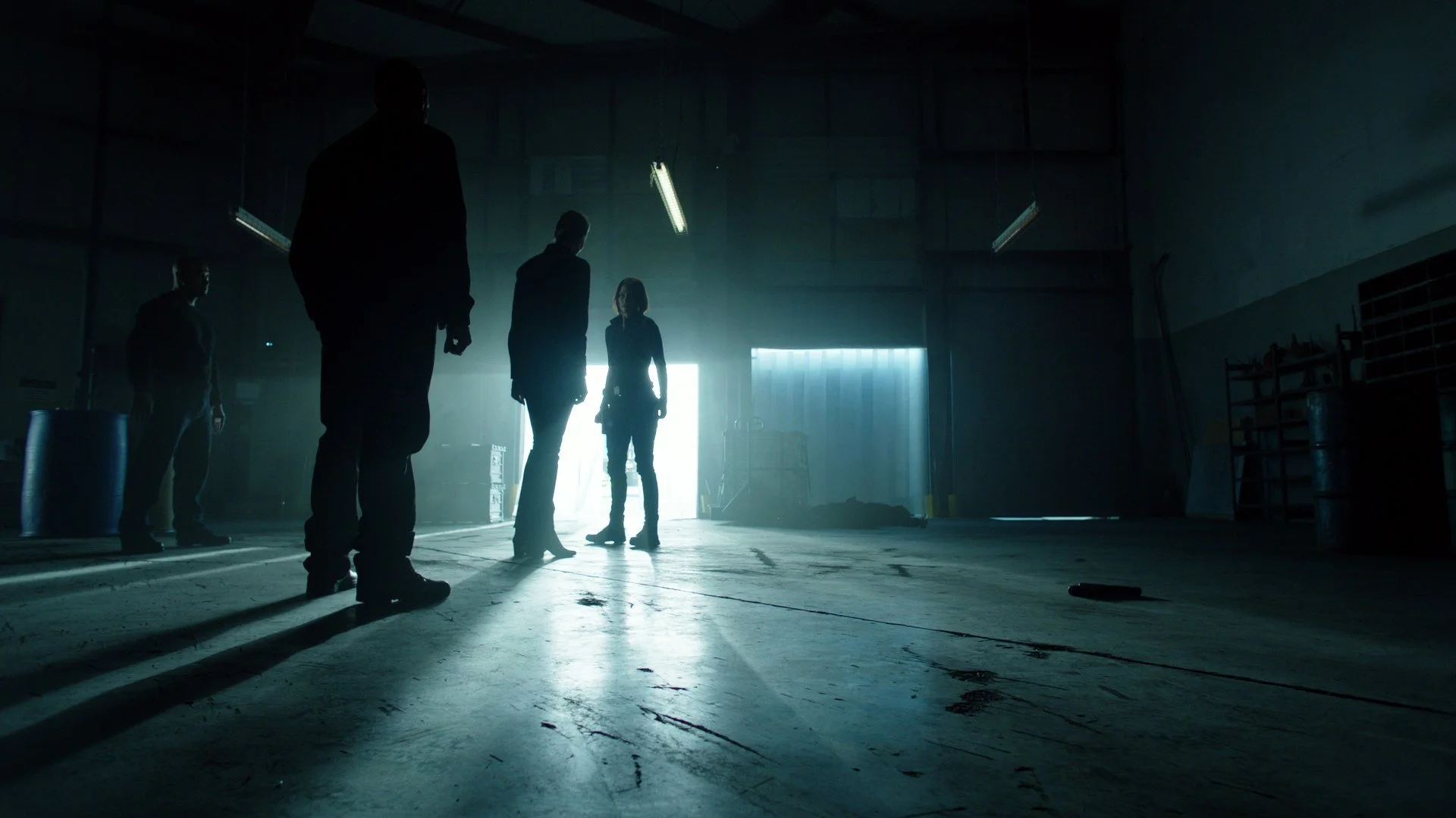 supergirl-stills-cinematographer-shamus-whiting-hewlett1.jpeg