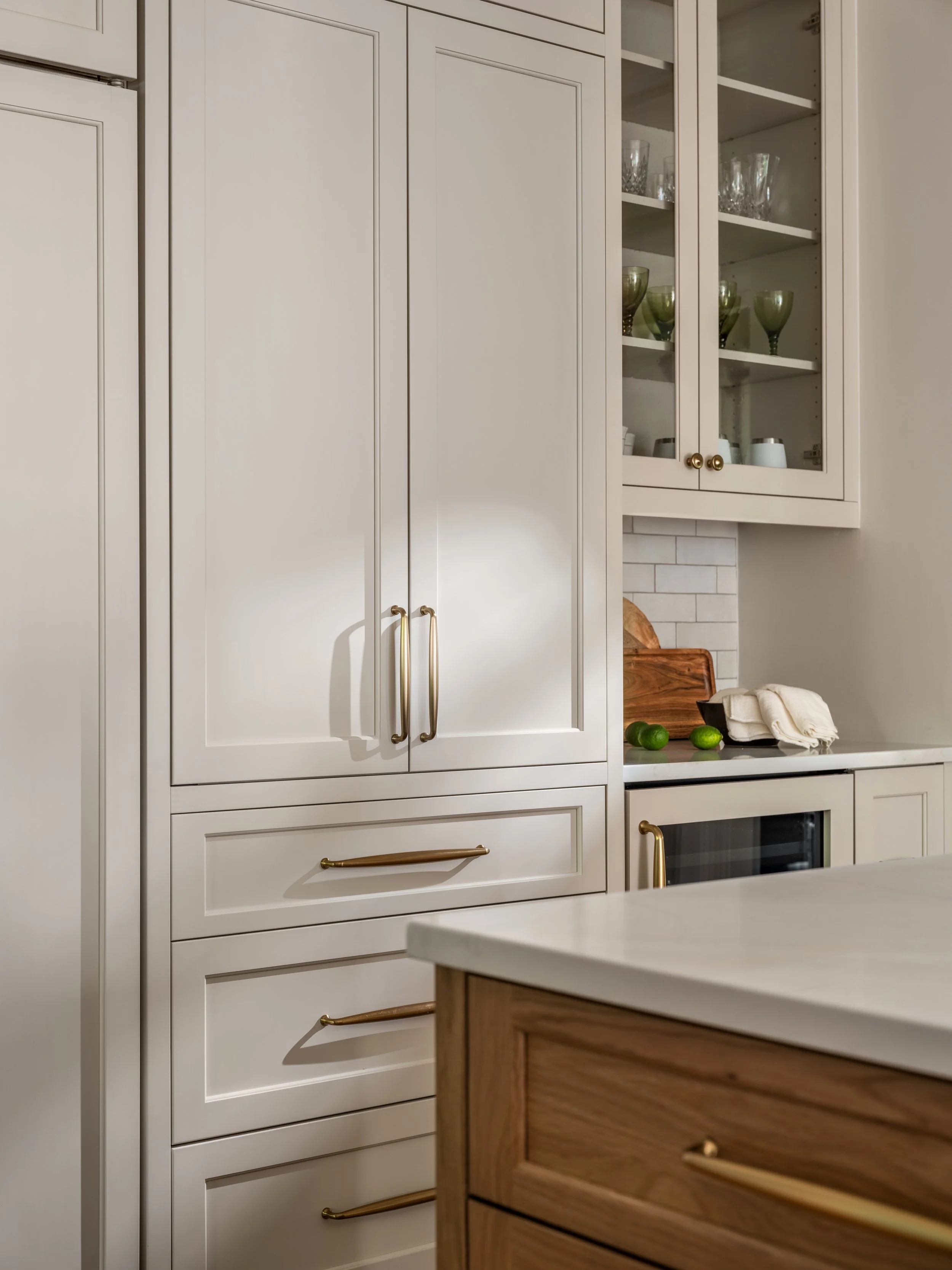 AndrewCunningham7_30_26_RusticWhite005.jpg