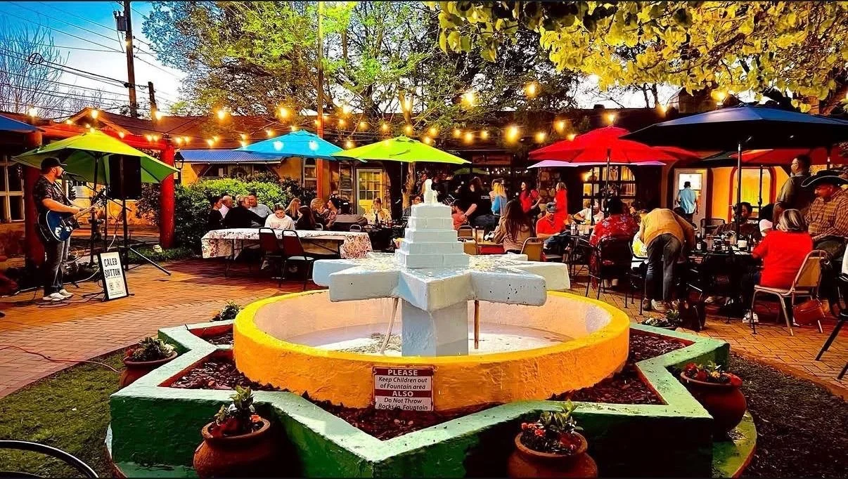 Live Music: Jordan and Mckenna Haynes at El Fenix Cafe