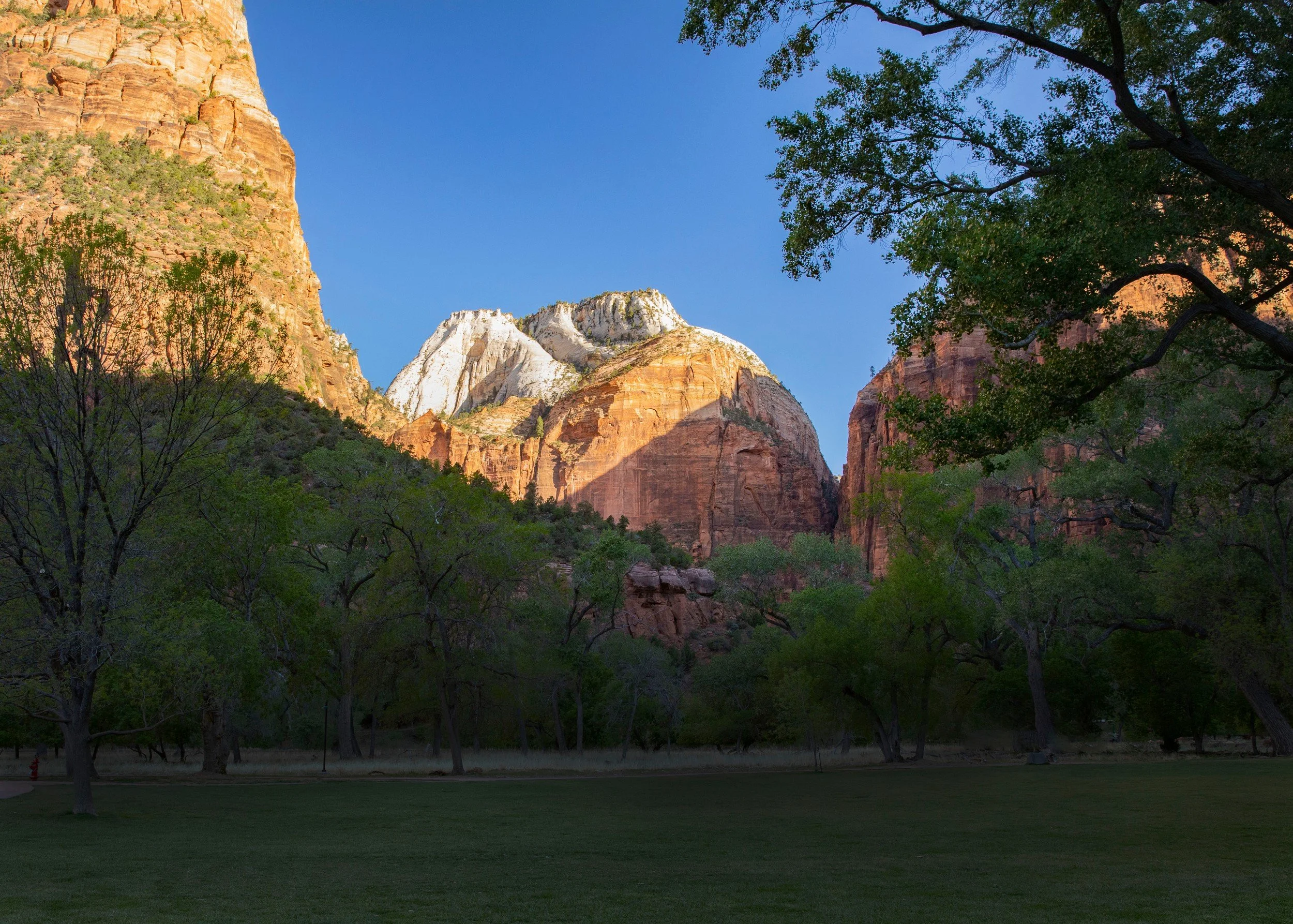 Mountain View from Courtyard.jpg