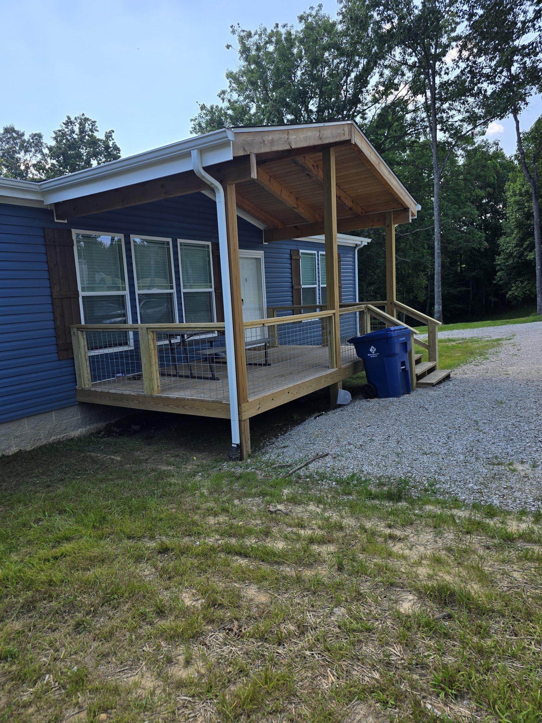 New covered porch and deck built by Innovative Construction in Kentucky