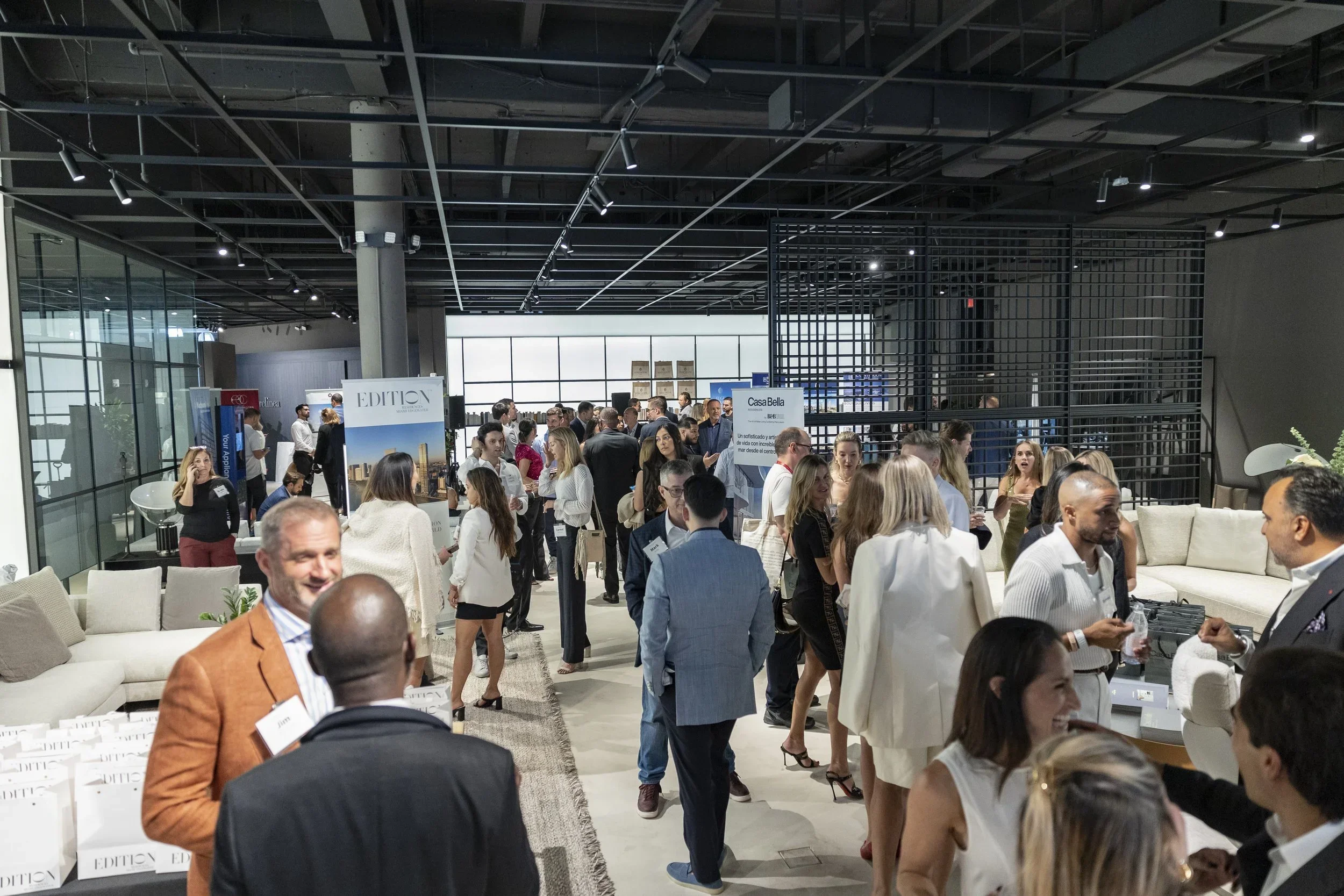 Project discovery and industry connections at a past PROFILEmiami Pre-Construction Development Summit.
