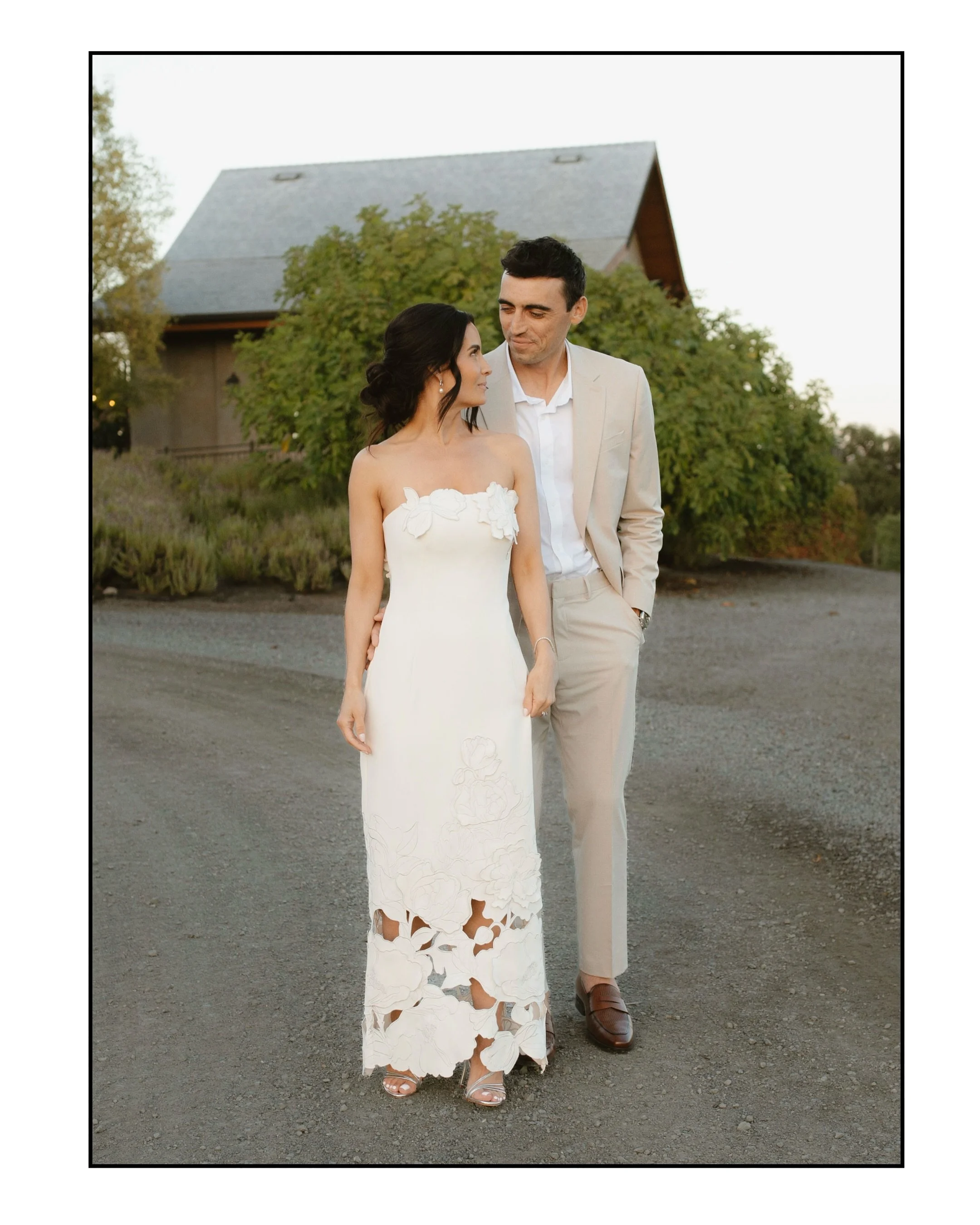 Randall &amp; Nicole Palmer 🤍

Two beautiful celebrations, surrounded by their closest friends, family, and so much love.

From the welcome party at Bricoleur Vineyards to their wedding day at Appellation Healdsburg, I had the absolute joy of witnes