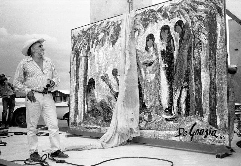 july-1964-photo-artist-ted-degrazia.jpg