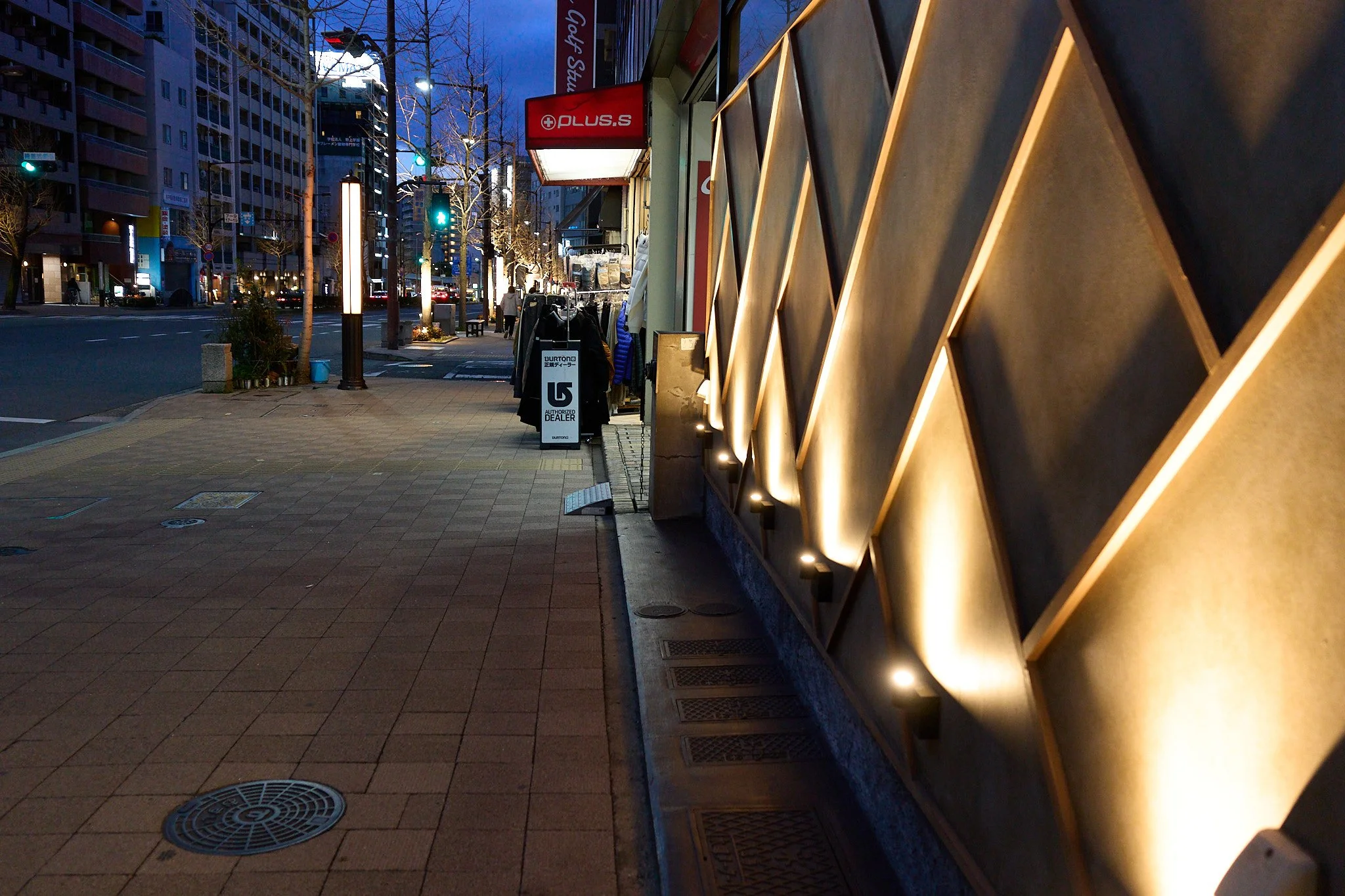 R0000646 2.jpg