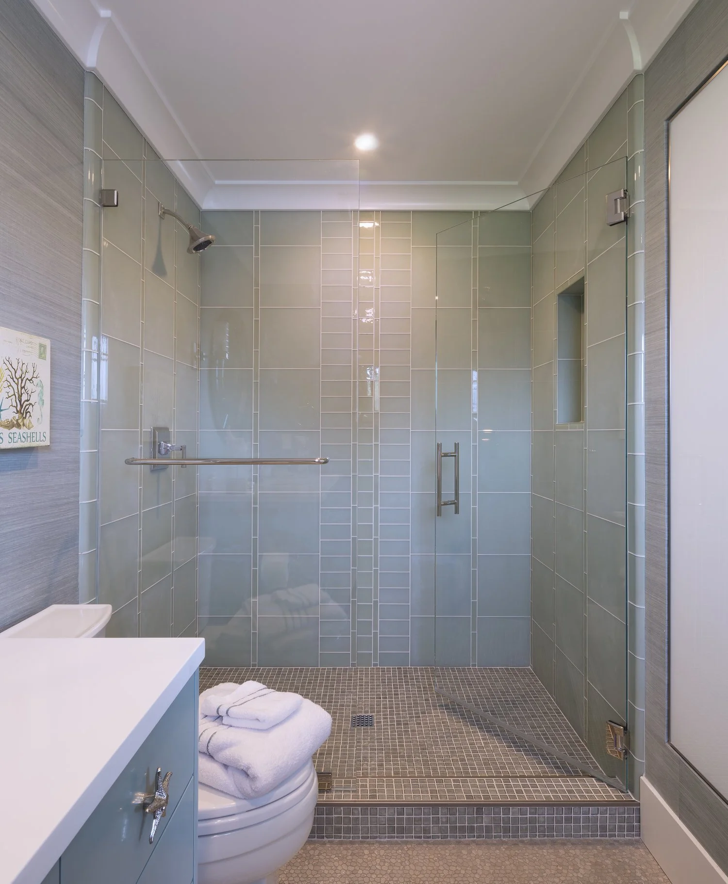22_Opal_Cliff_upst_BathR_shower (1).jpg
