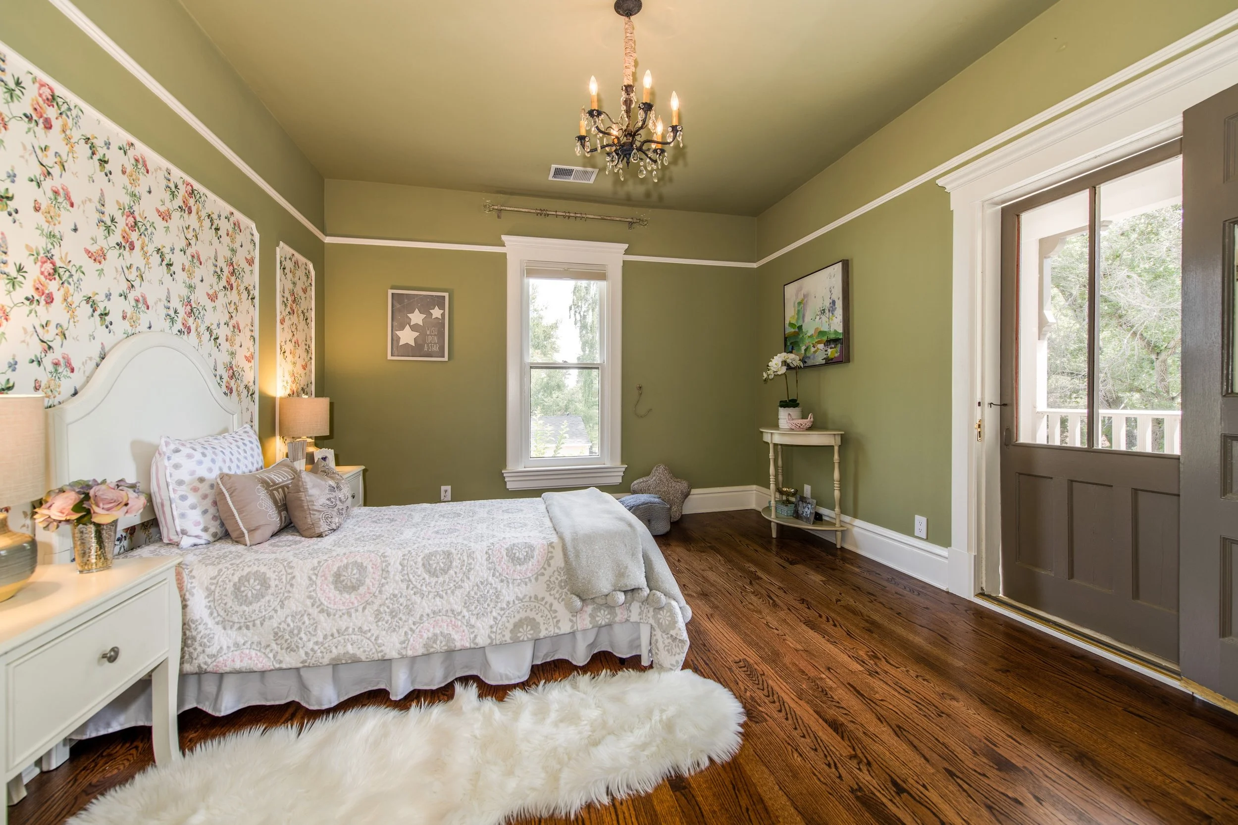 037_Bedroom.jpg