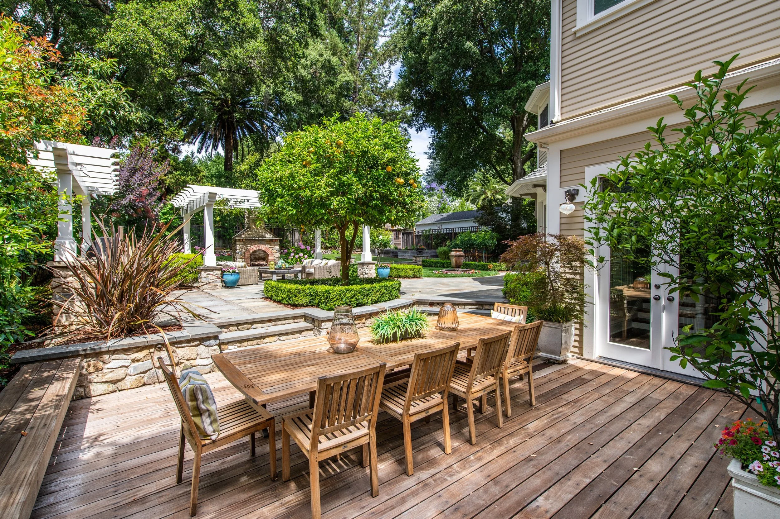 043_Patio.jpg