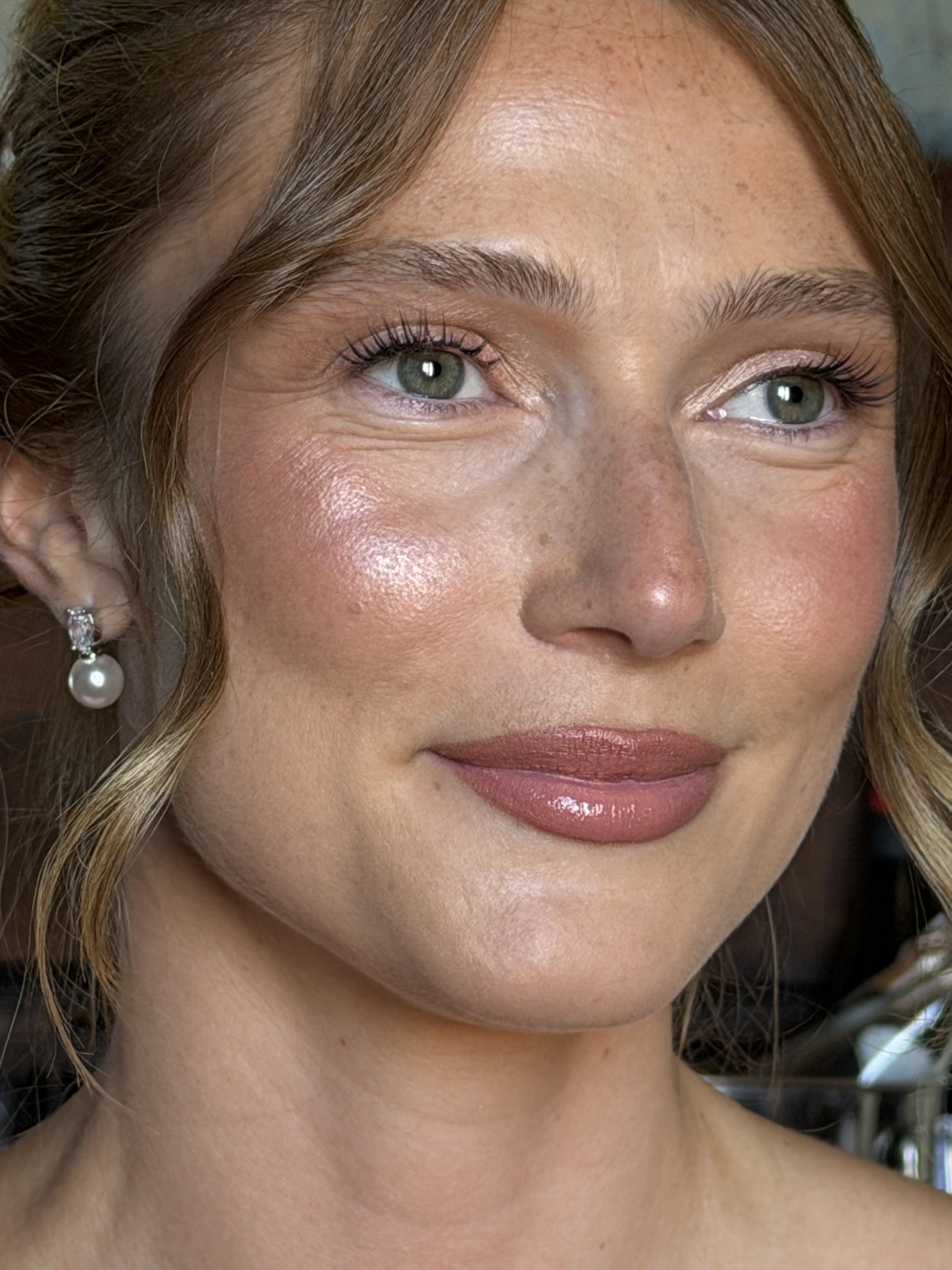 Hailey bieber makeup inspired, skin focused makeup, light eyes, bushy brows, modern bride makeup