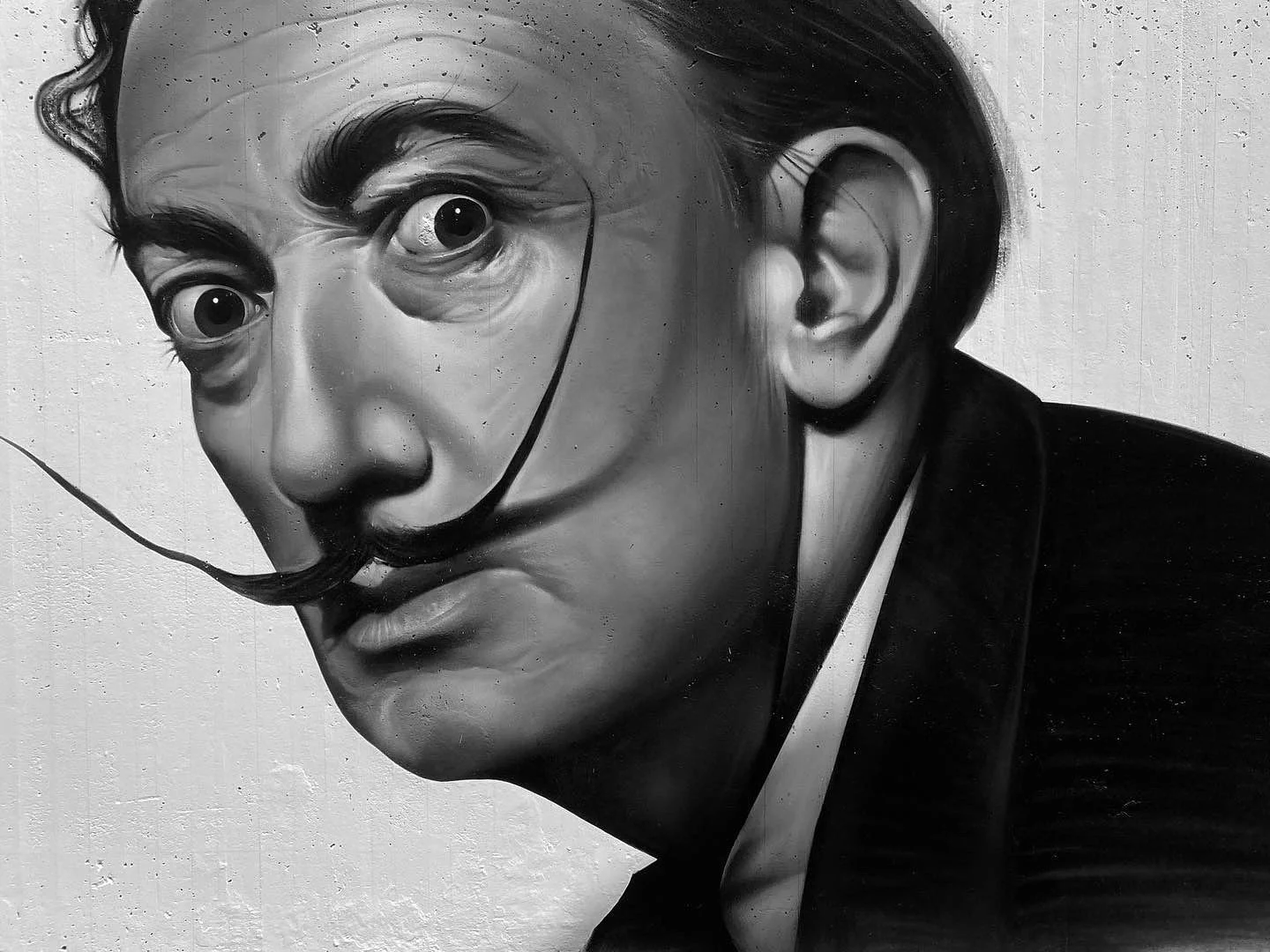 Schwarz-weiß Graffiti Portrait von Salvador Dali