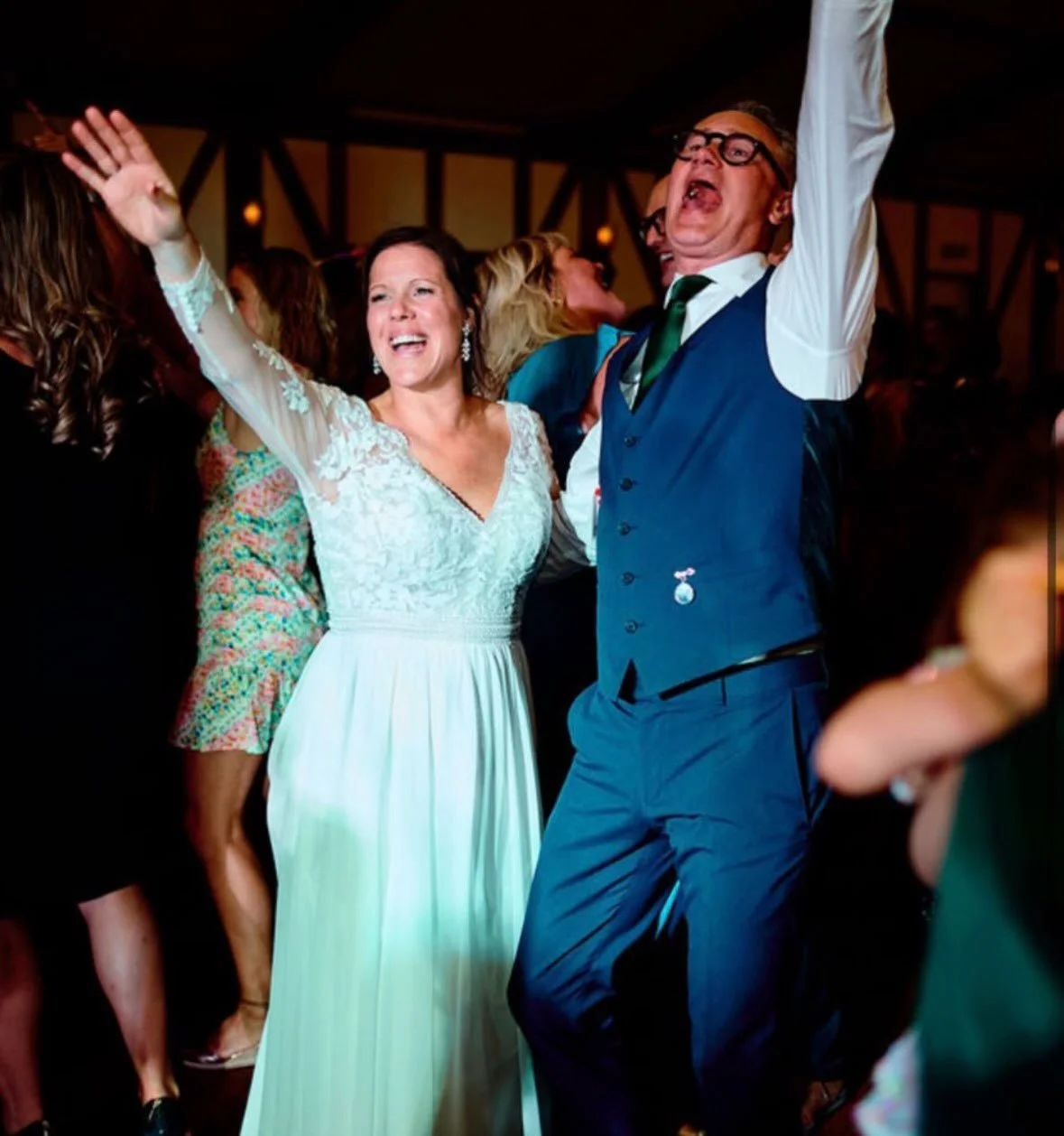 Happy 1st Wedding Anniversary to Charlotte &amp; Stefan! 🥰Can&rsquo;t believe it&rsquo;s been a year already. What a fabulous day and such a privilege to have been part of it! I loved crafting and telling your love story. Thankyou for trusting me wi