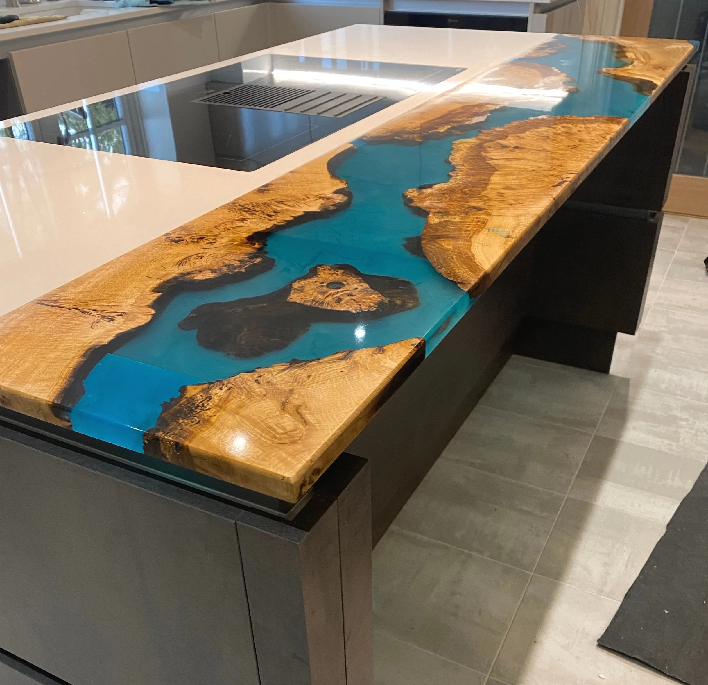 Turquoise epoxy resin and oak bar top kitchen island breakfast bar flush mounted