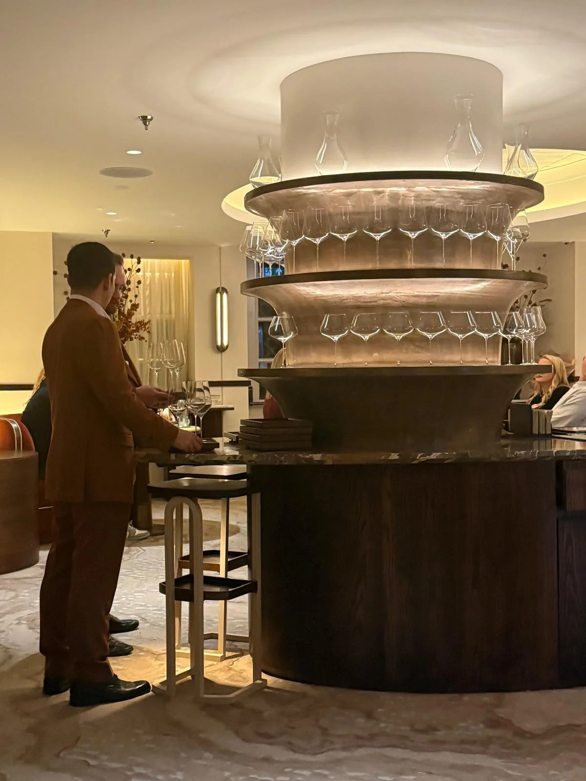 bb7b9d4b-0f74-49e3-91ec-3f5377eea012.jpg