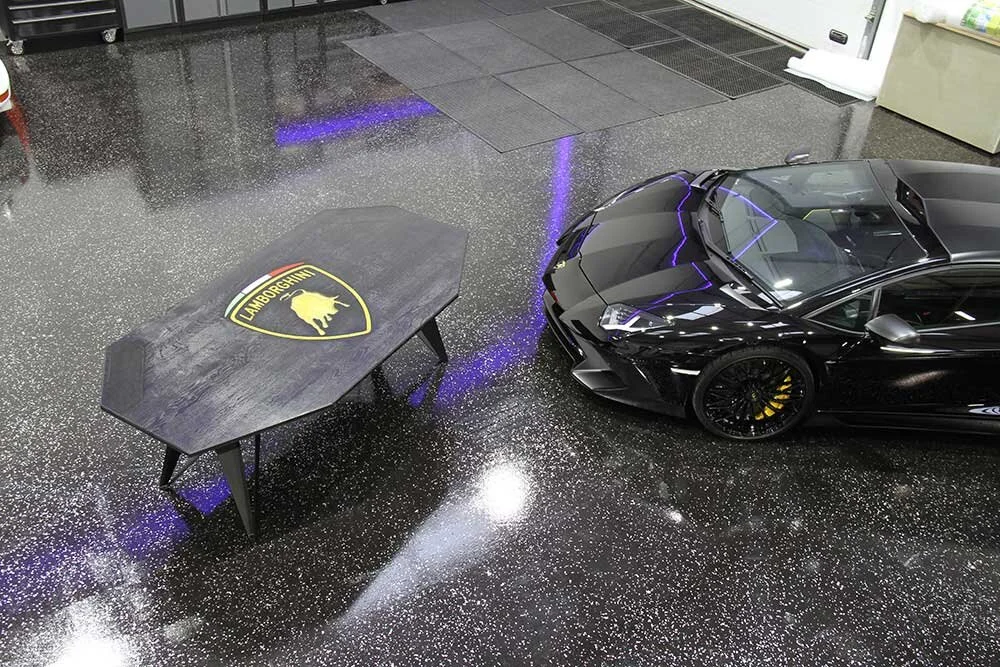 Resino - Lamborghini, Aventador, Epoxy table, oak table, lambo, resin table