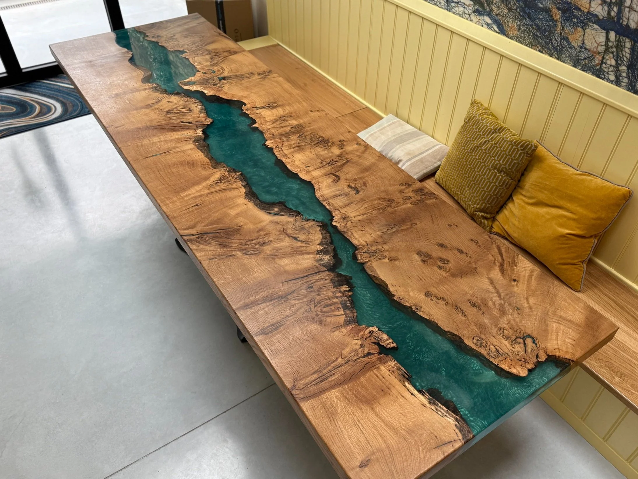 Thick Burr Oak River Effect Dining Table with Curved Steel Base