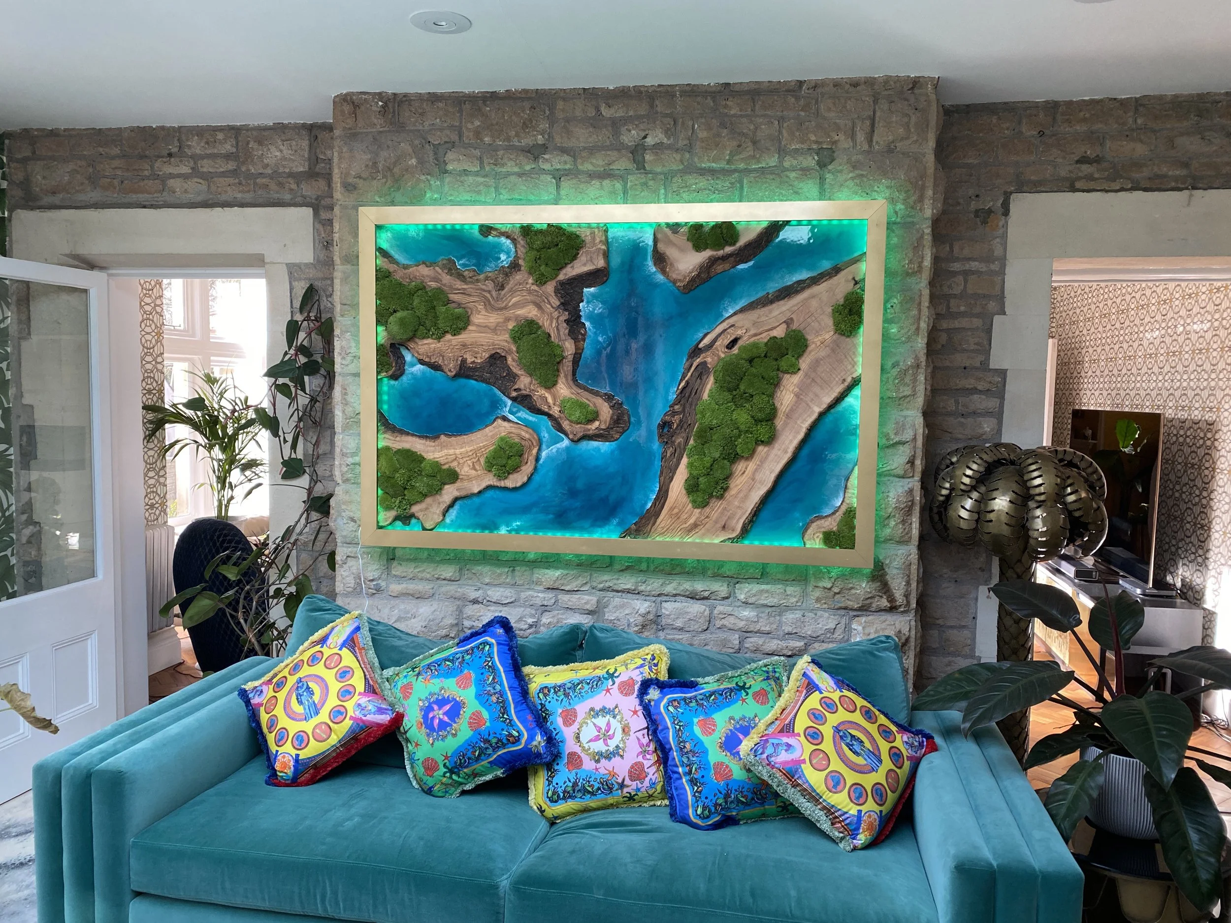 Ocean Wall Art with Moss Details, Colour Change Lighting and Gold Frame