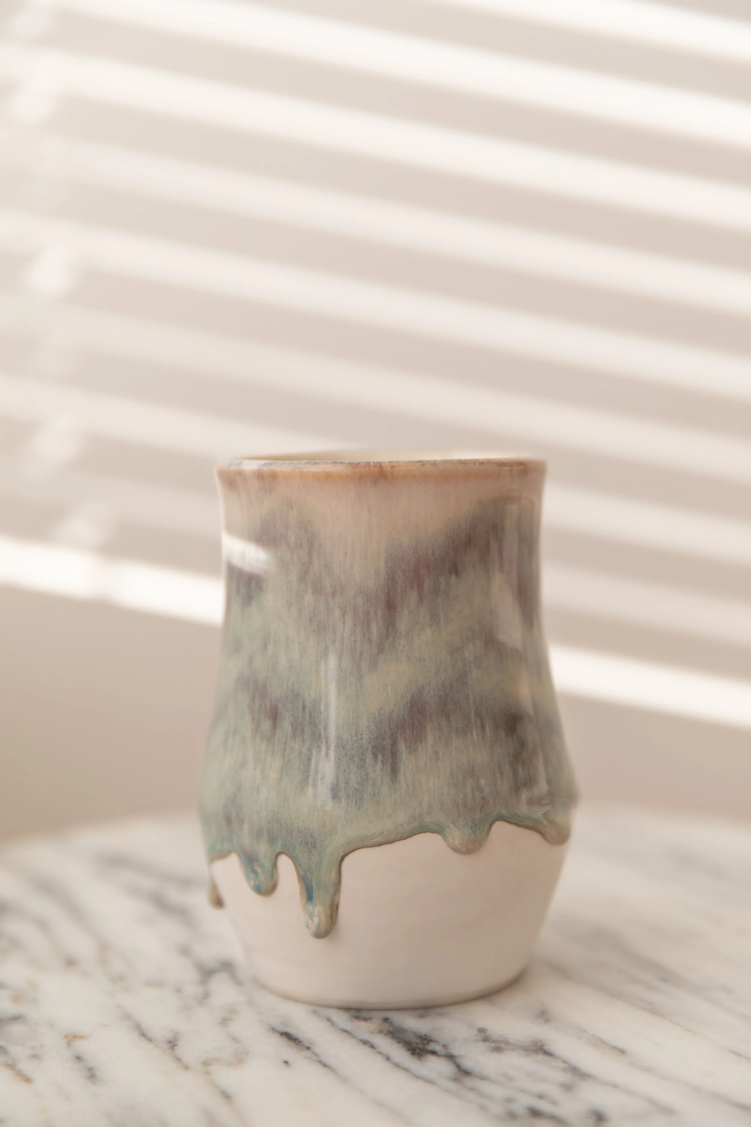 Ocean Float Vase_W4in-H5.5in_USD75_Qty1_0000100003.jpg
