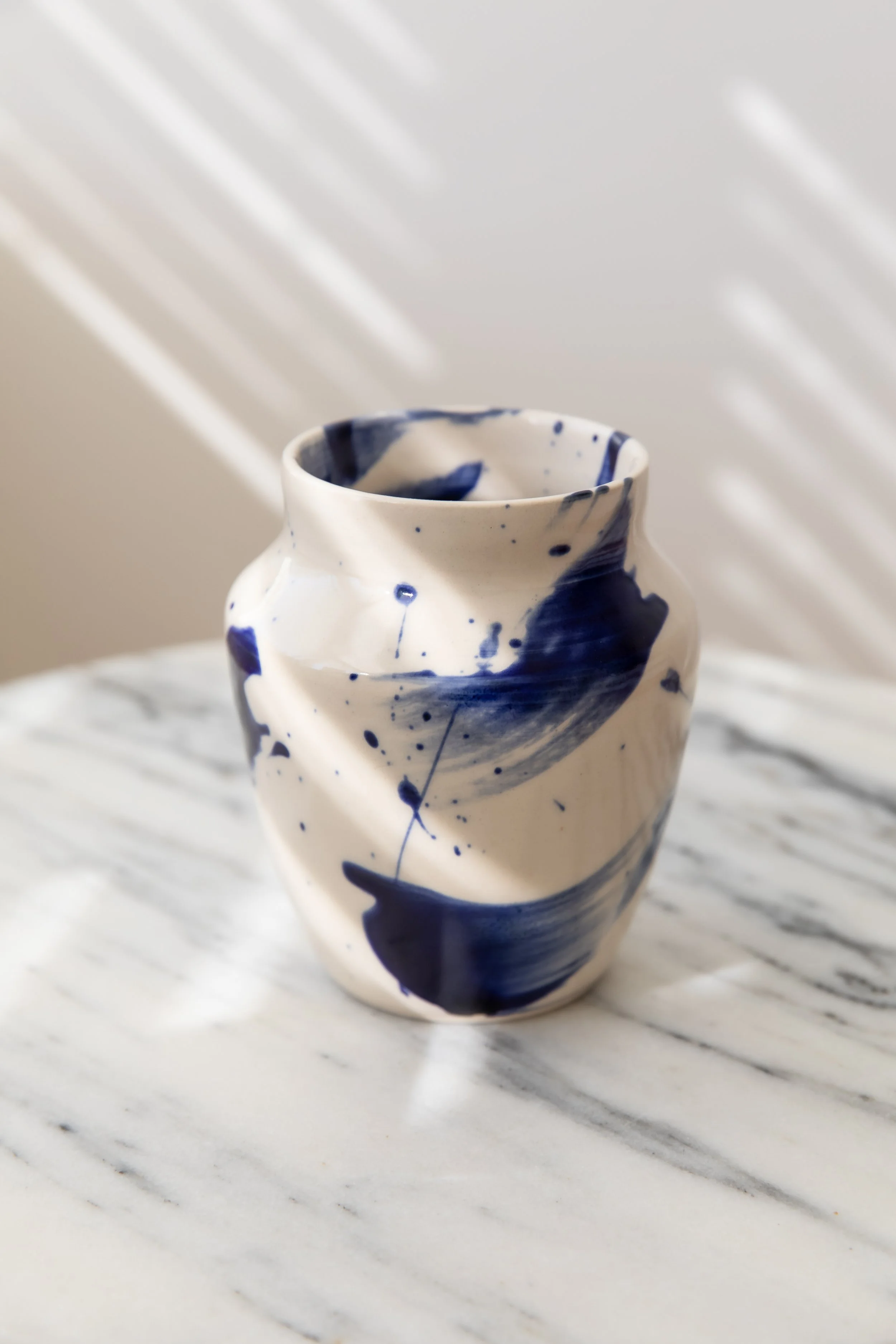 Indigo Vase_W4.5in-H4.5n_USD75_Qty1_00002.jpg