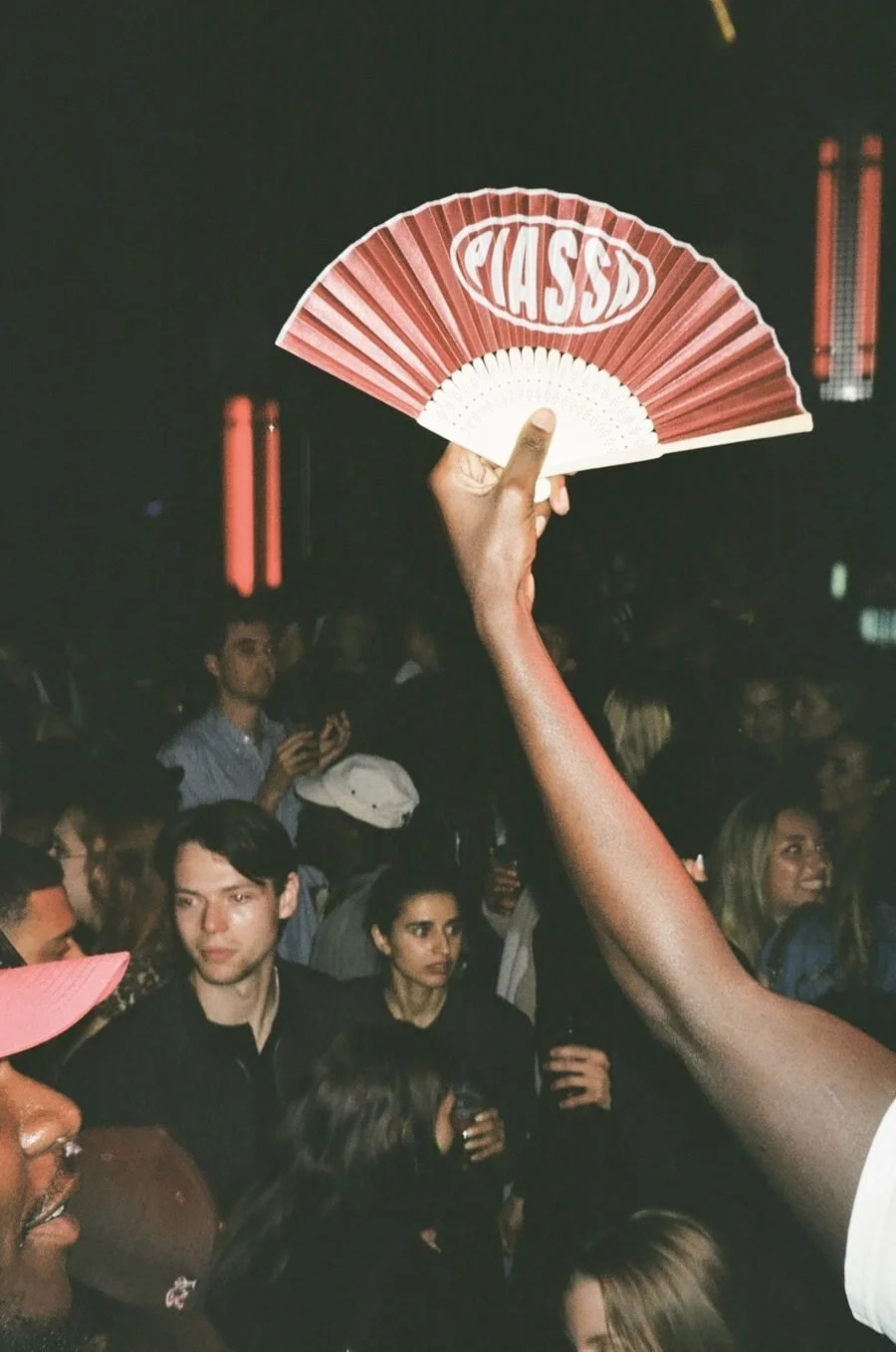 v08_09.jpg