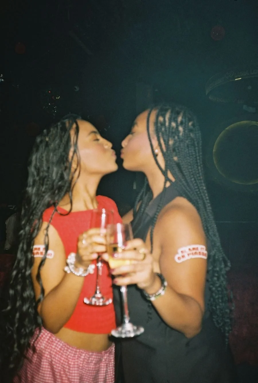 v07_32.jpg