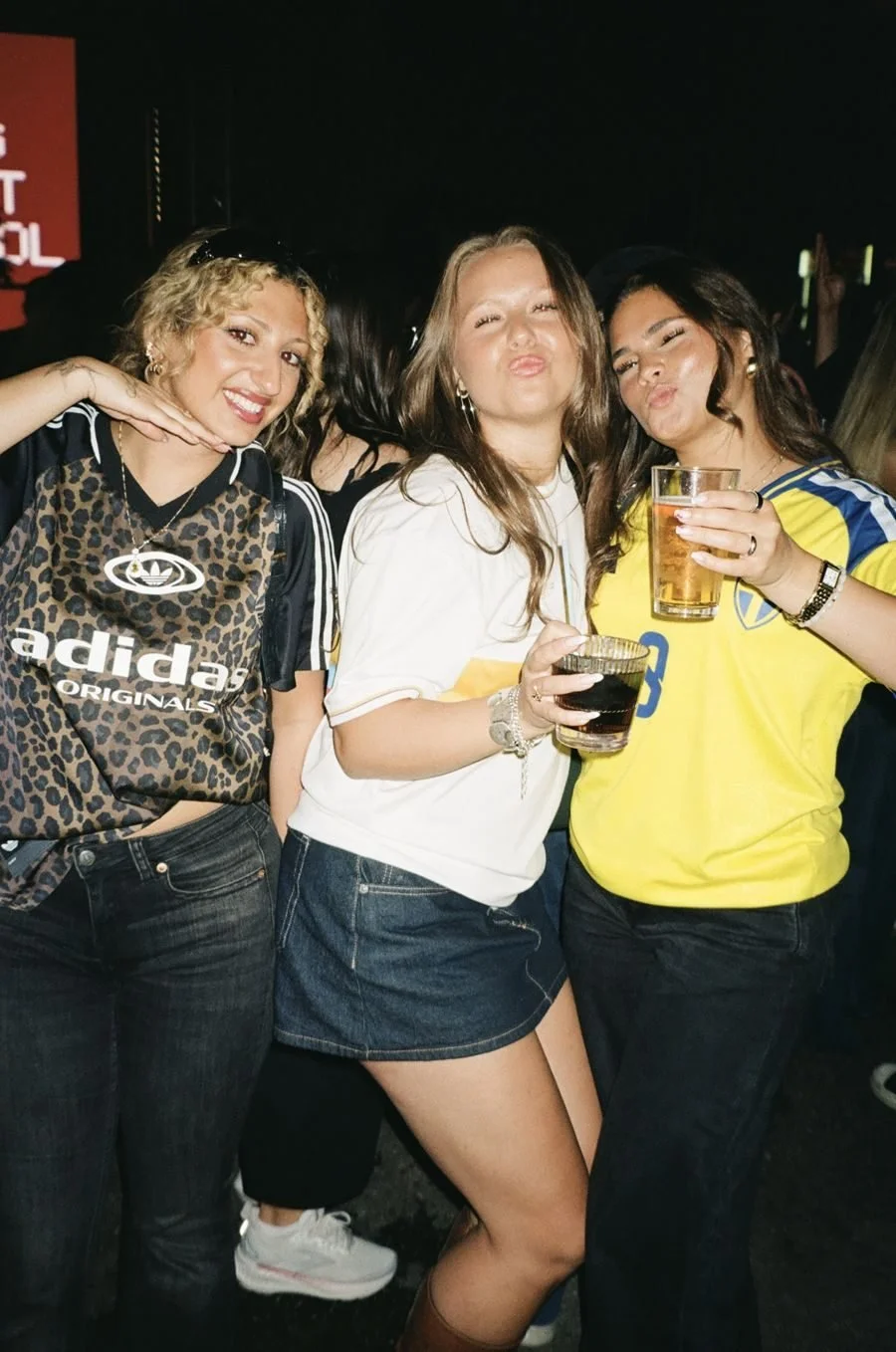 v08_03.jpg