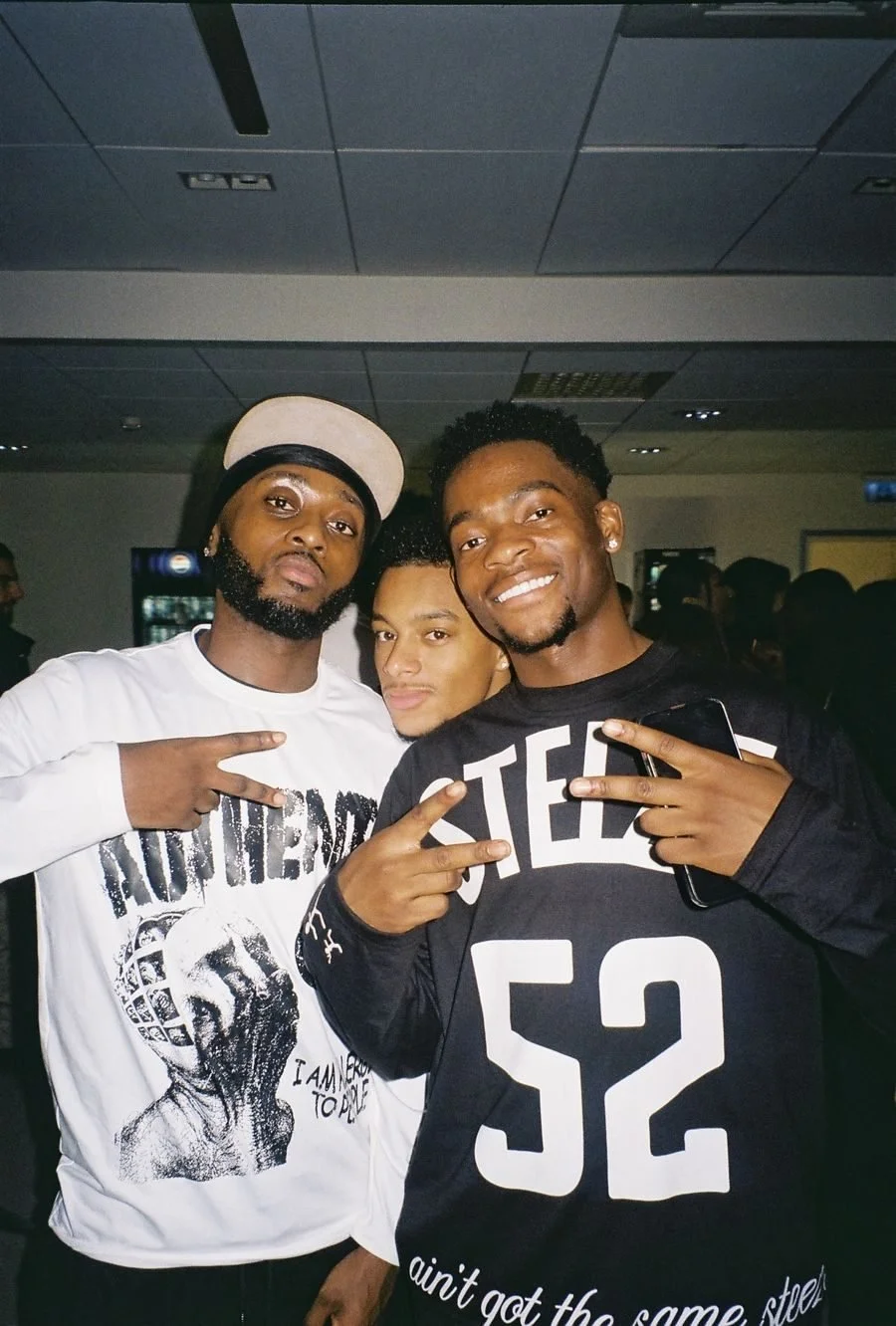 v06_25.jpg