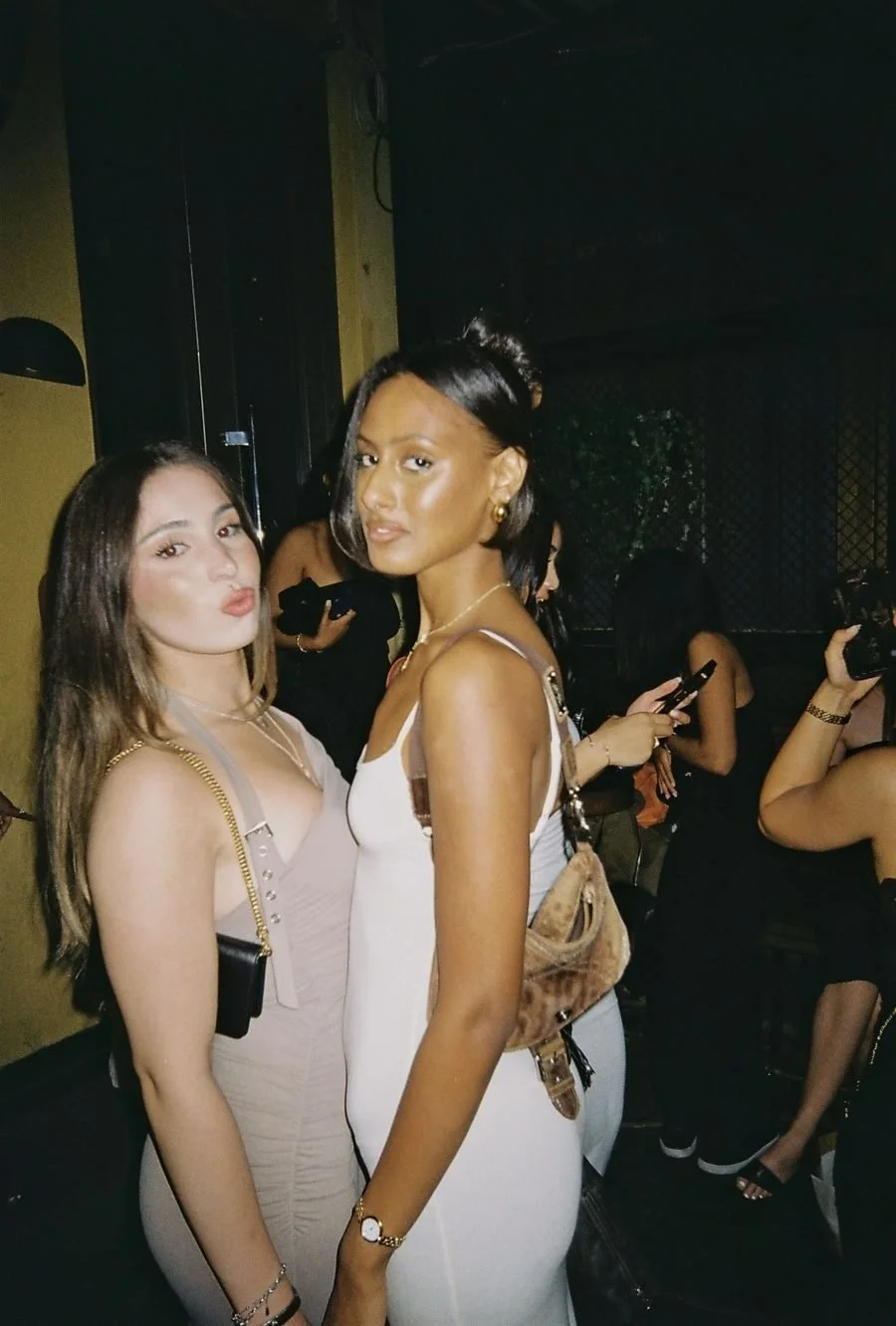 v01_04.jpg