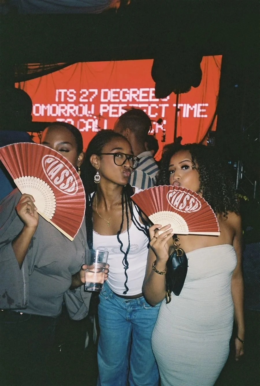 v05_03.jpg